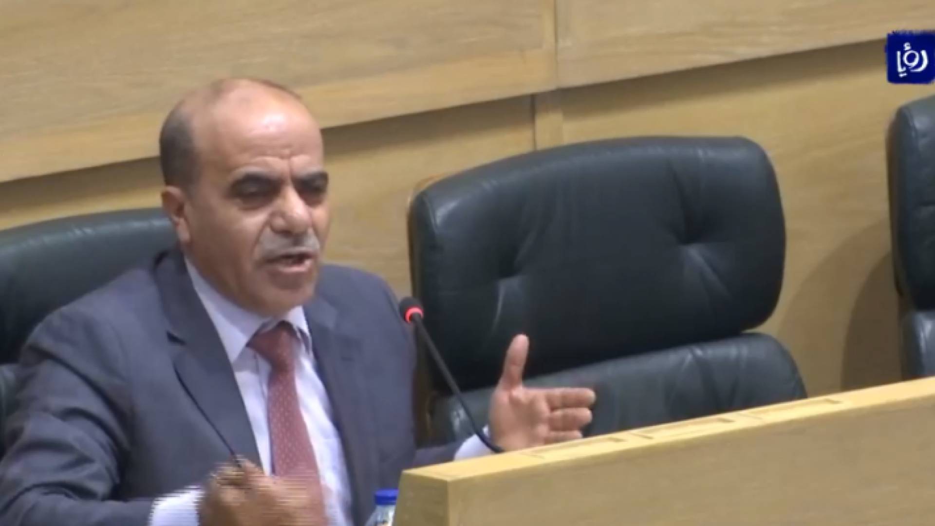 النائب حسني الشياب - من الجلسة