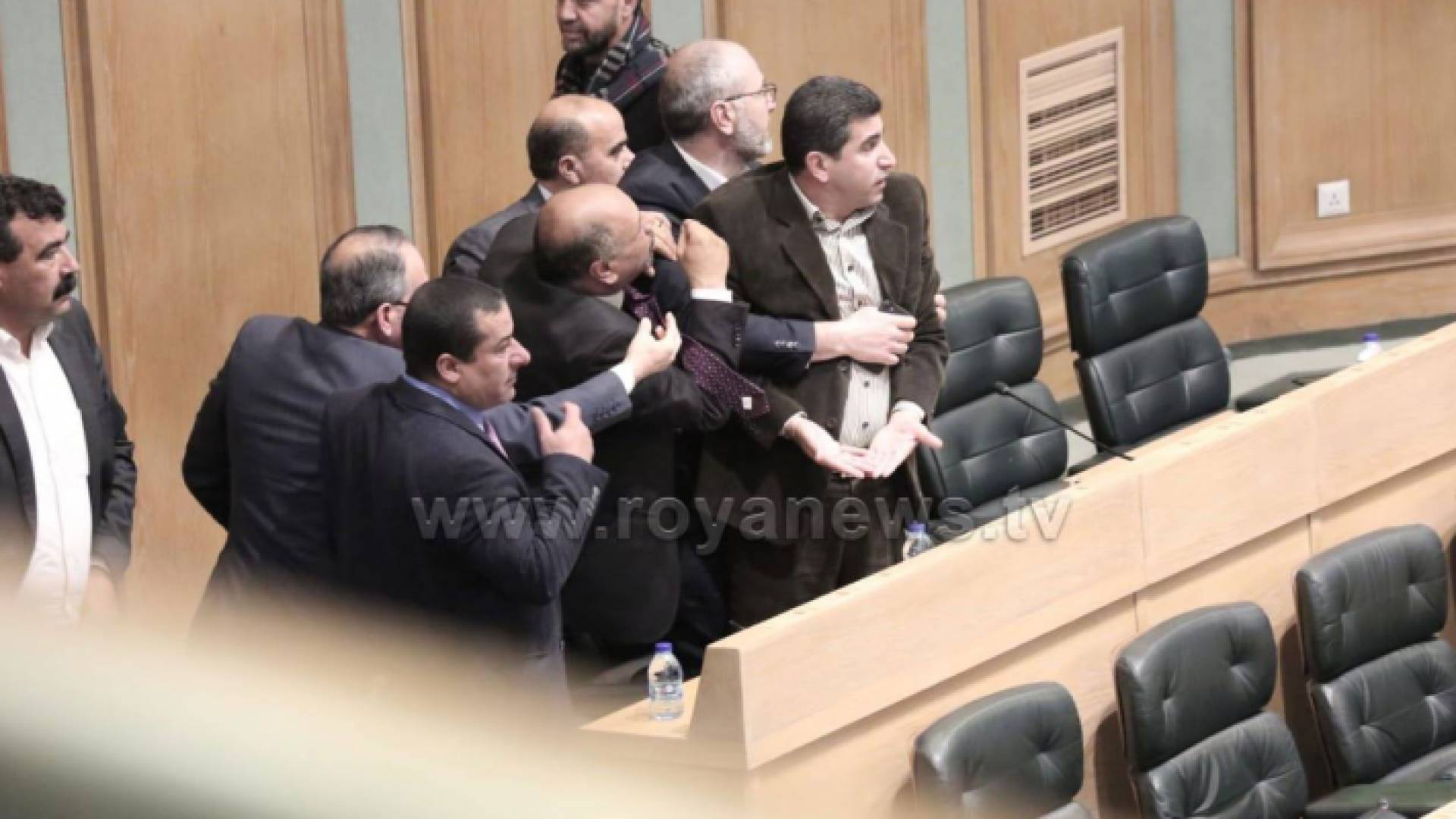 النائب محمد هديب خلال المشاجرة