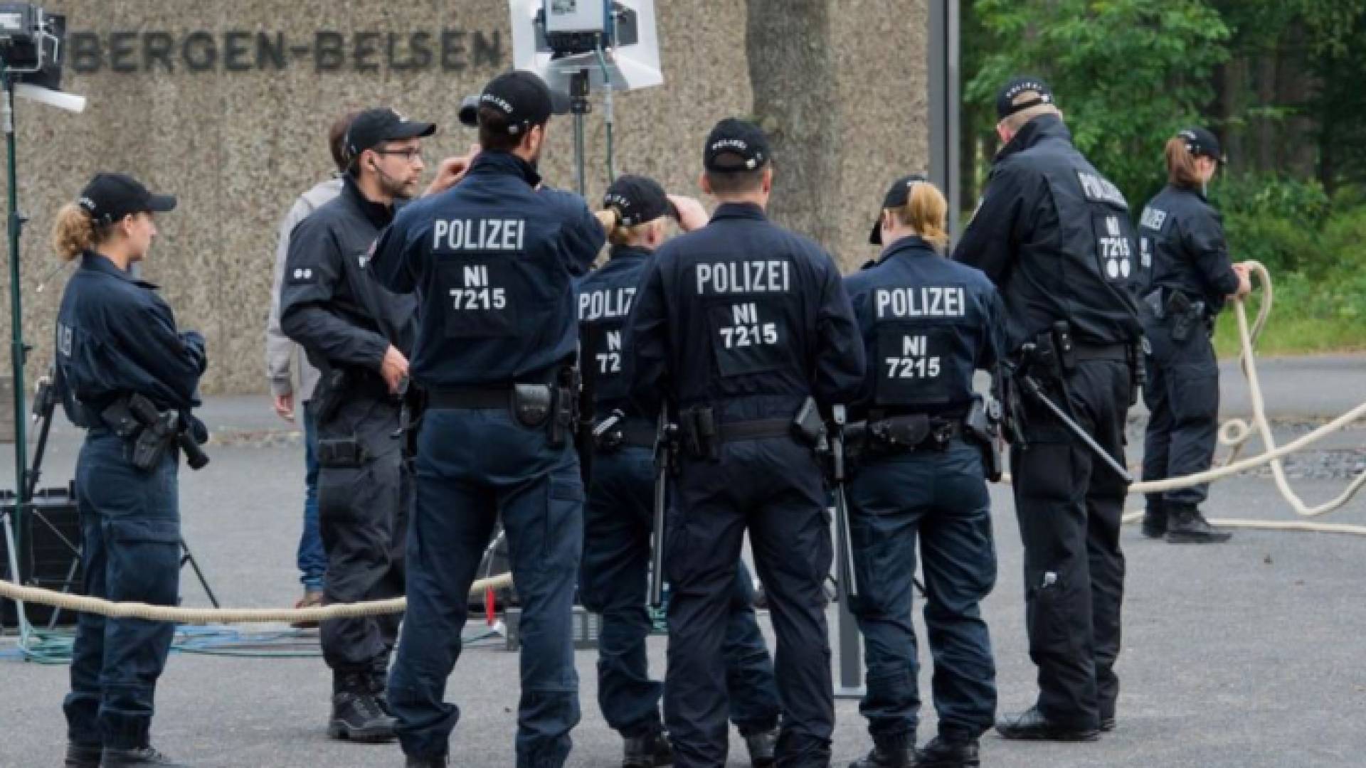 عناصر من الامن النرويجي