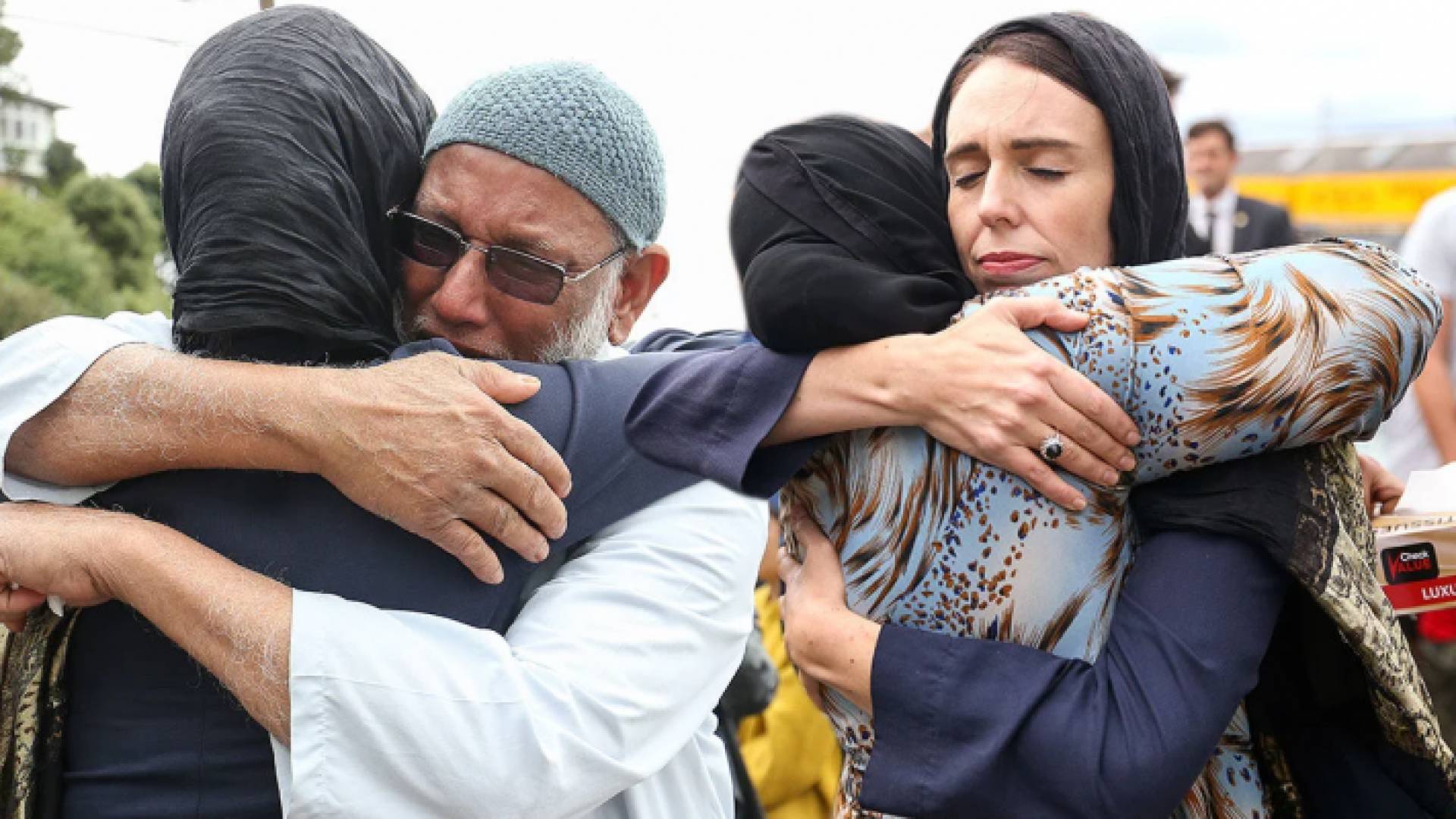 جاسيندا أرديرن تعزي ذوي شهداء المجزرة