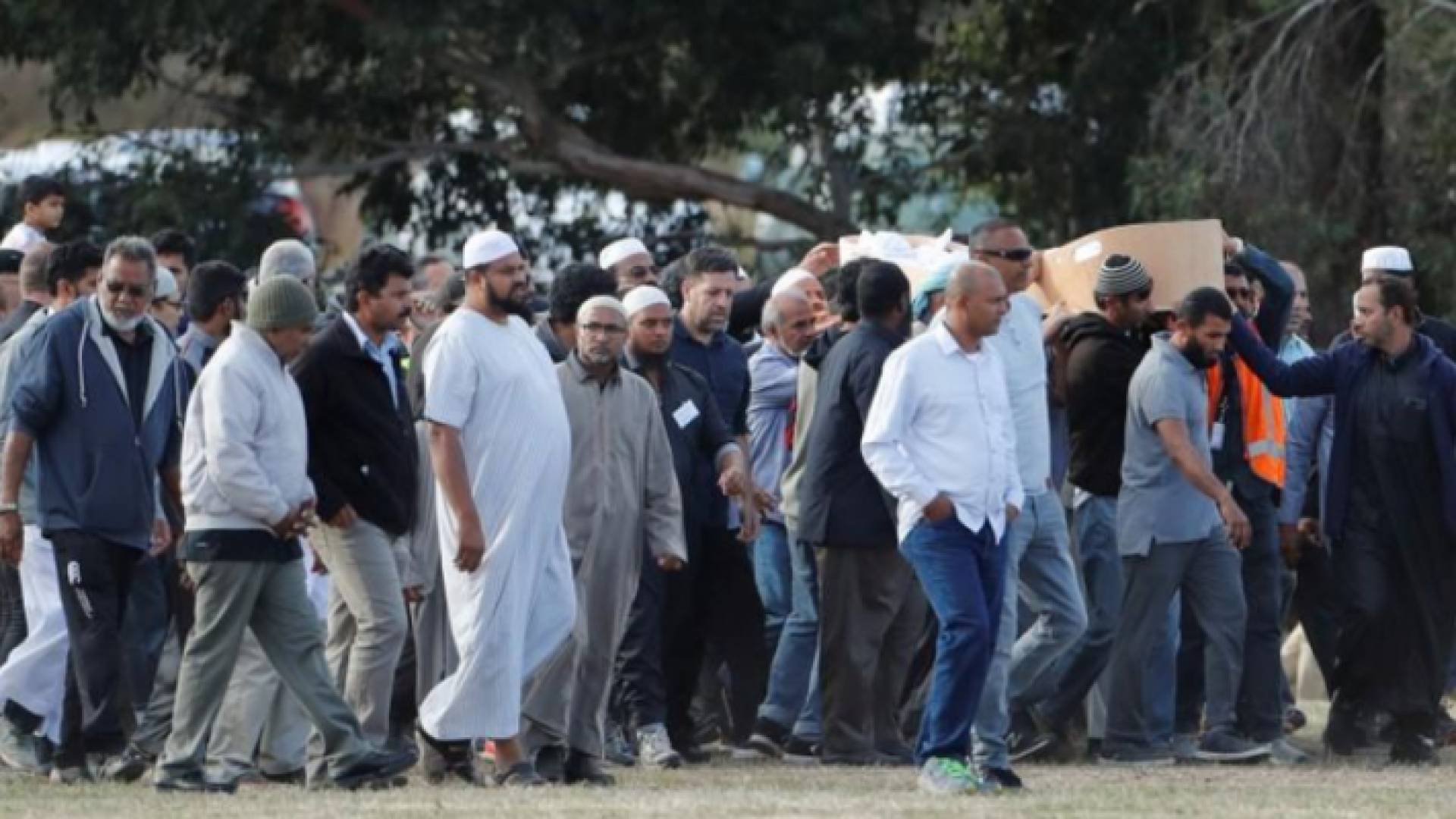 تشييع ضحايا الهجوم الارهابي الاربعاء