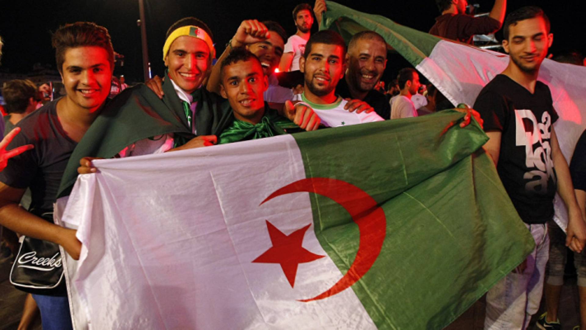 جماهير المنتخب الجزائري