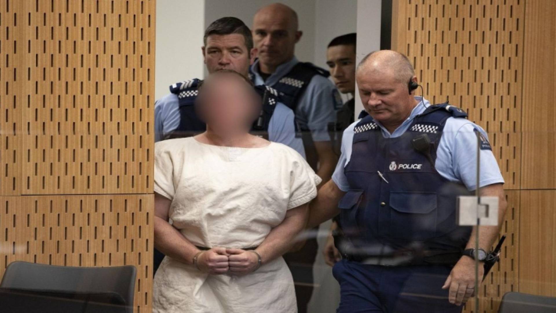 إرهابي نيوزيلندا في أول جلسة محاكمة له