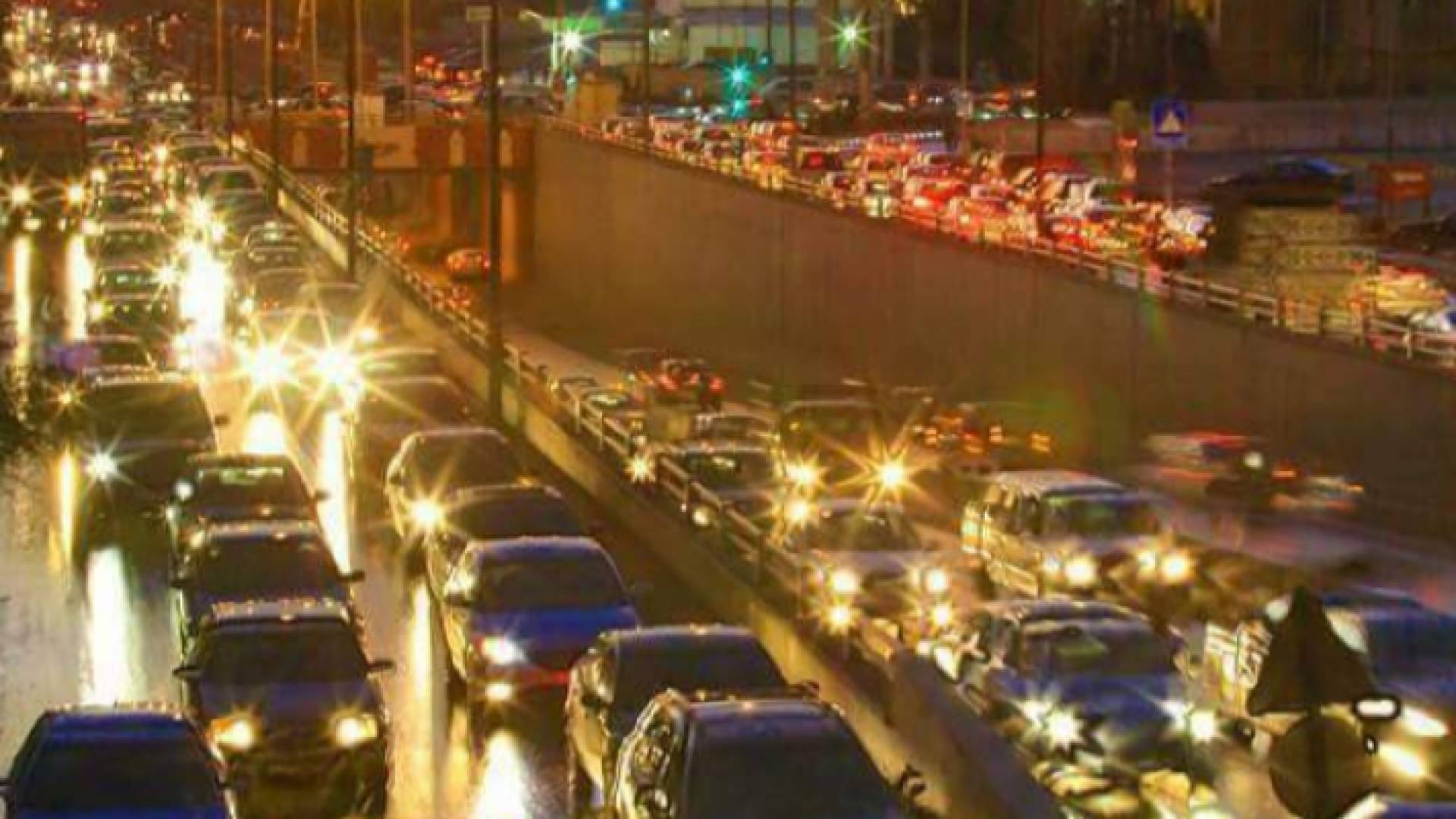 ازدحامات في عمان مساء الاثنين