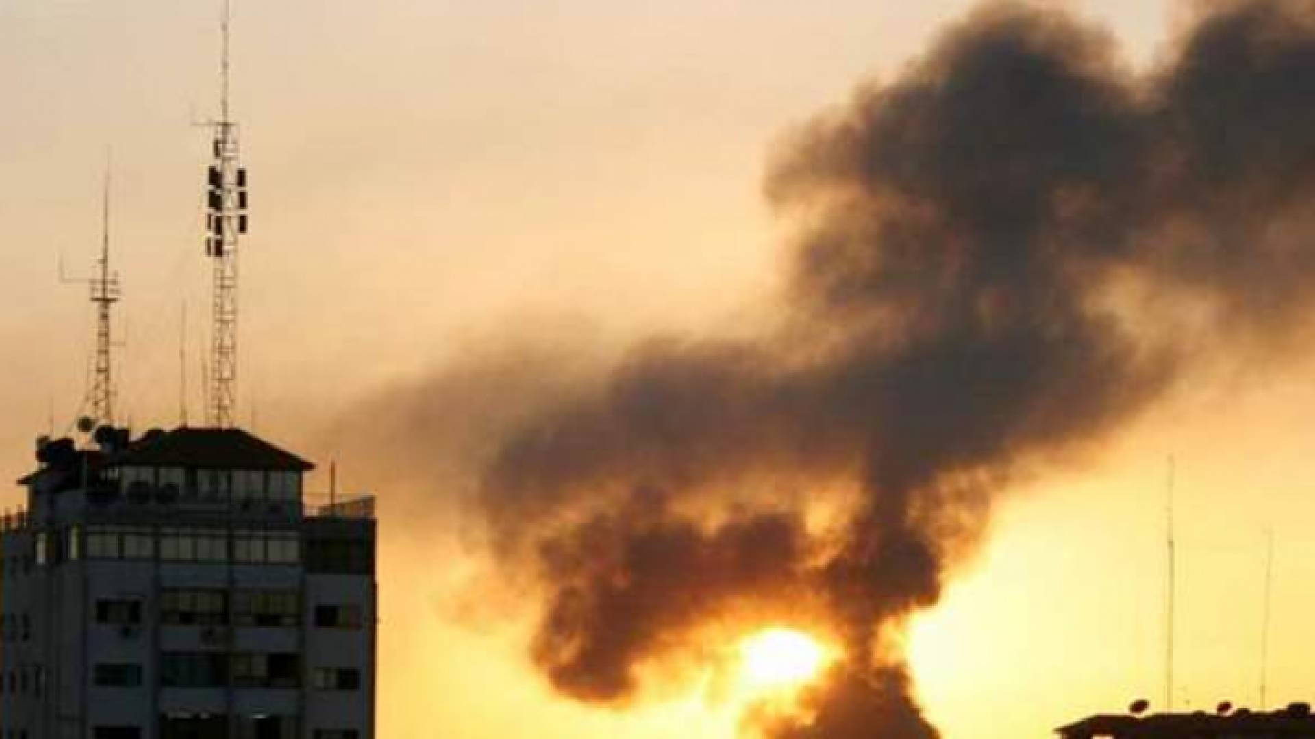 قصف غزة - ارشيفية