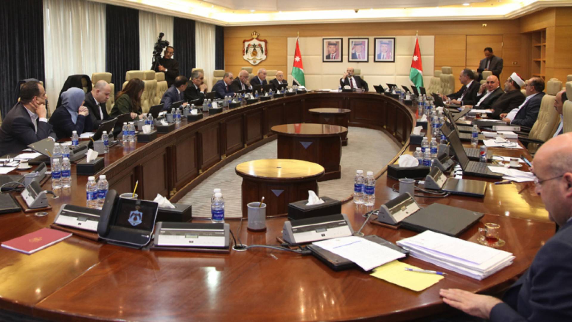 مجلس الوزراء