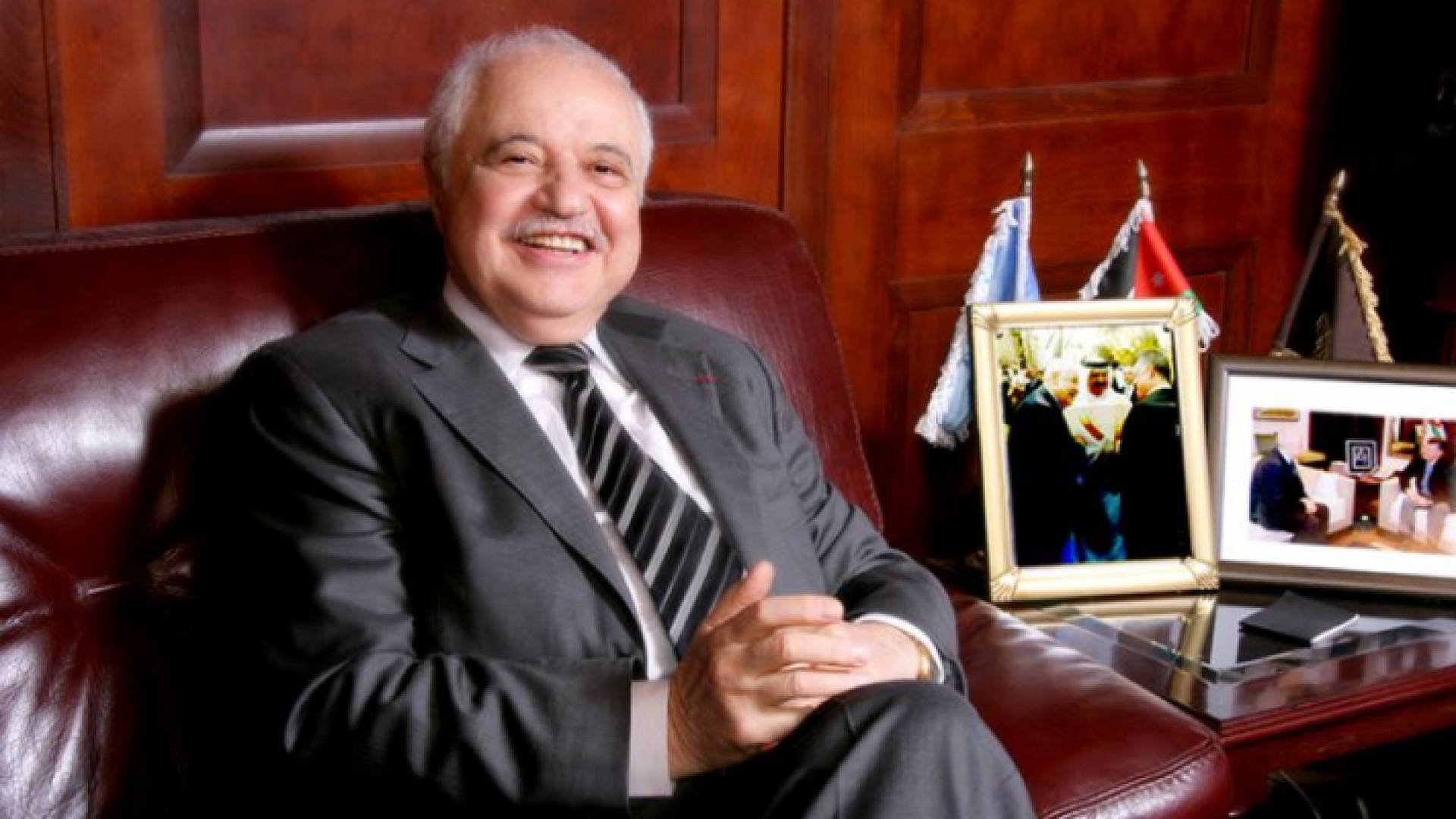 الاقتصادي الاردني العين الدكتور طلال ابو غزاله