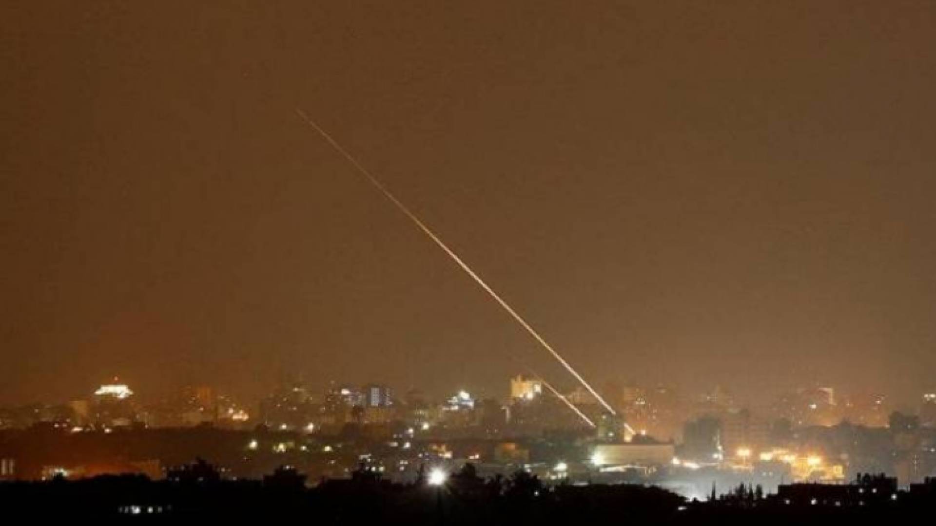 الاحتلال: إطلاق 5 صواريخ من غزة تجاه المستوطنات