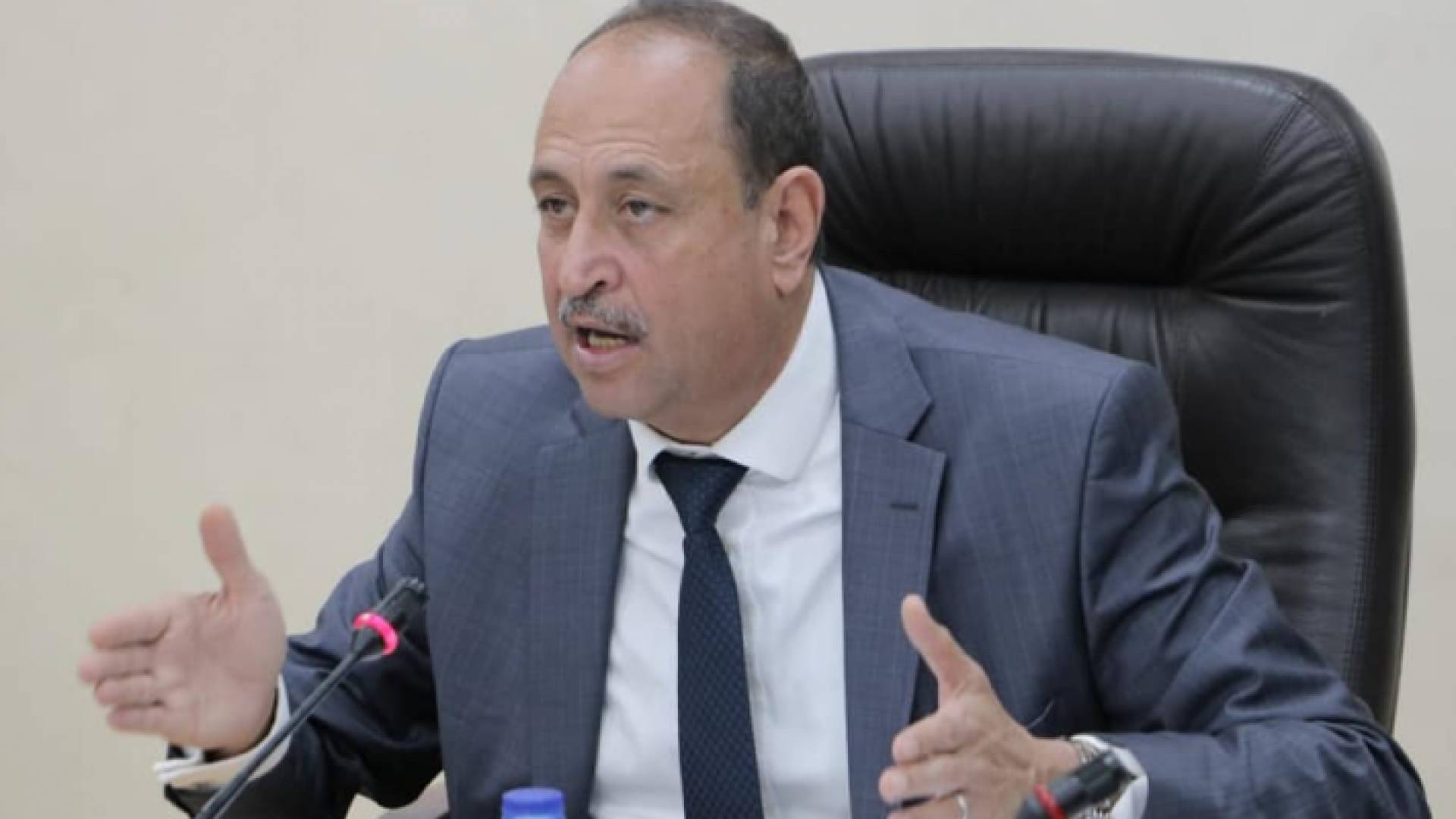 رئيس لجنة الصحة والبيئة النيابية الدكتور عيسى الخشاشنة