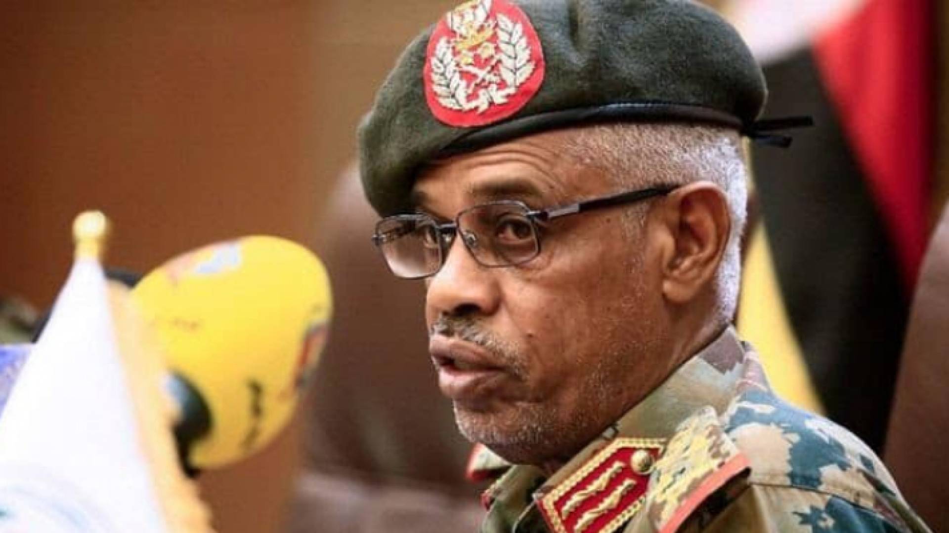 وزير الدفاع السوداني