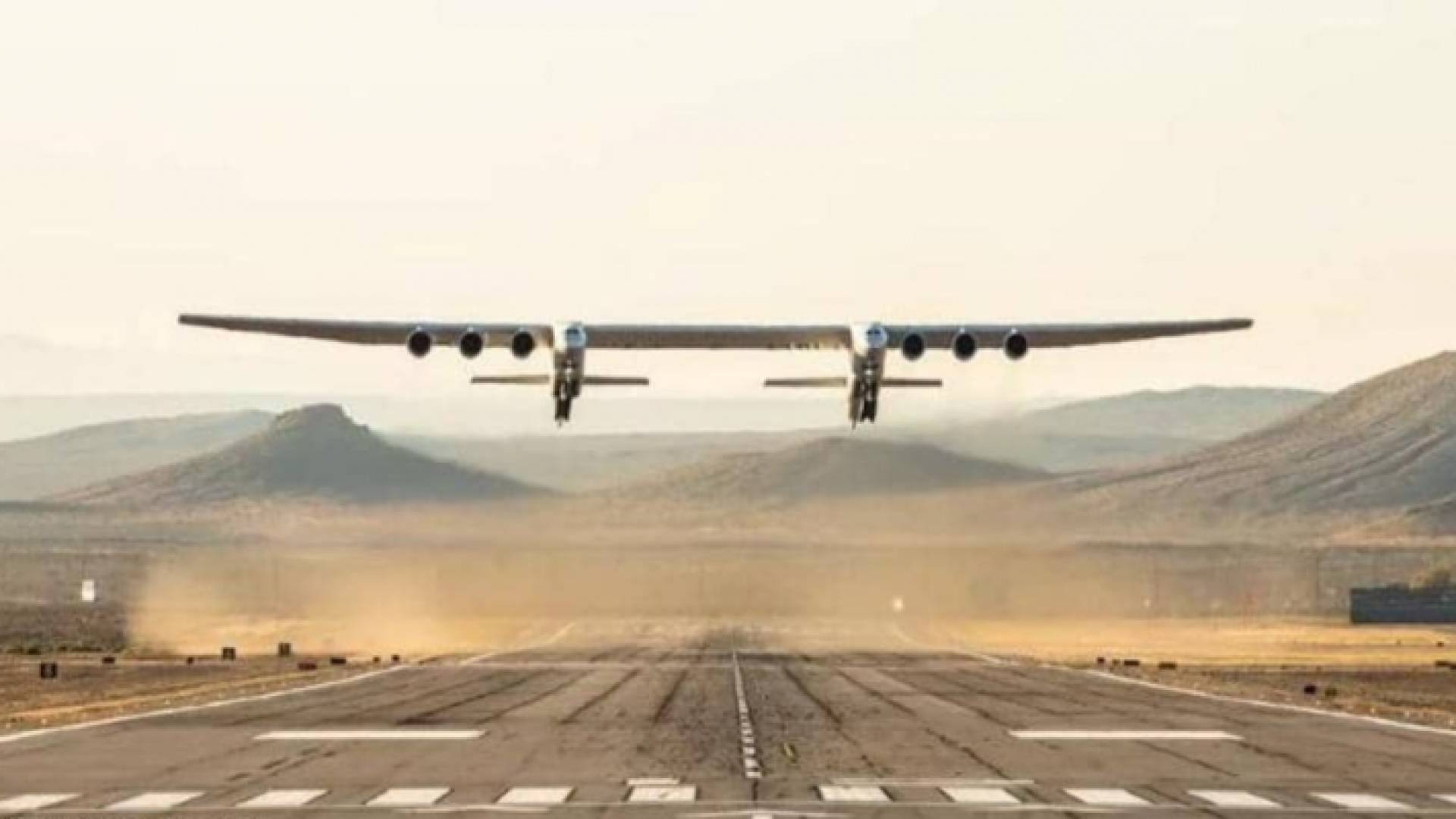 أضخم طائرة بالعالم روك