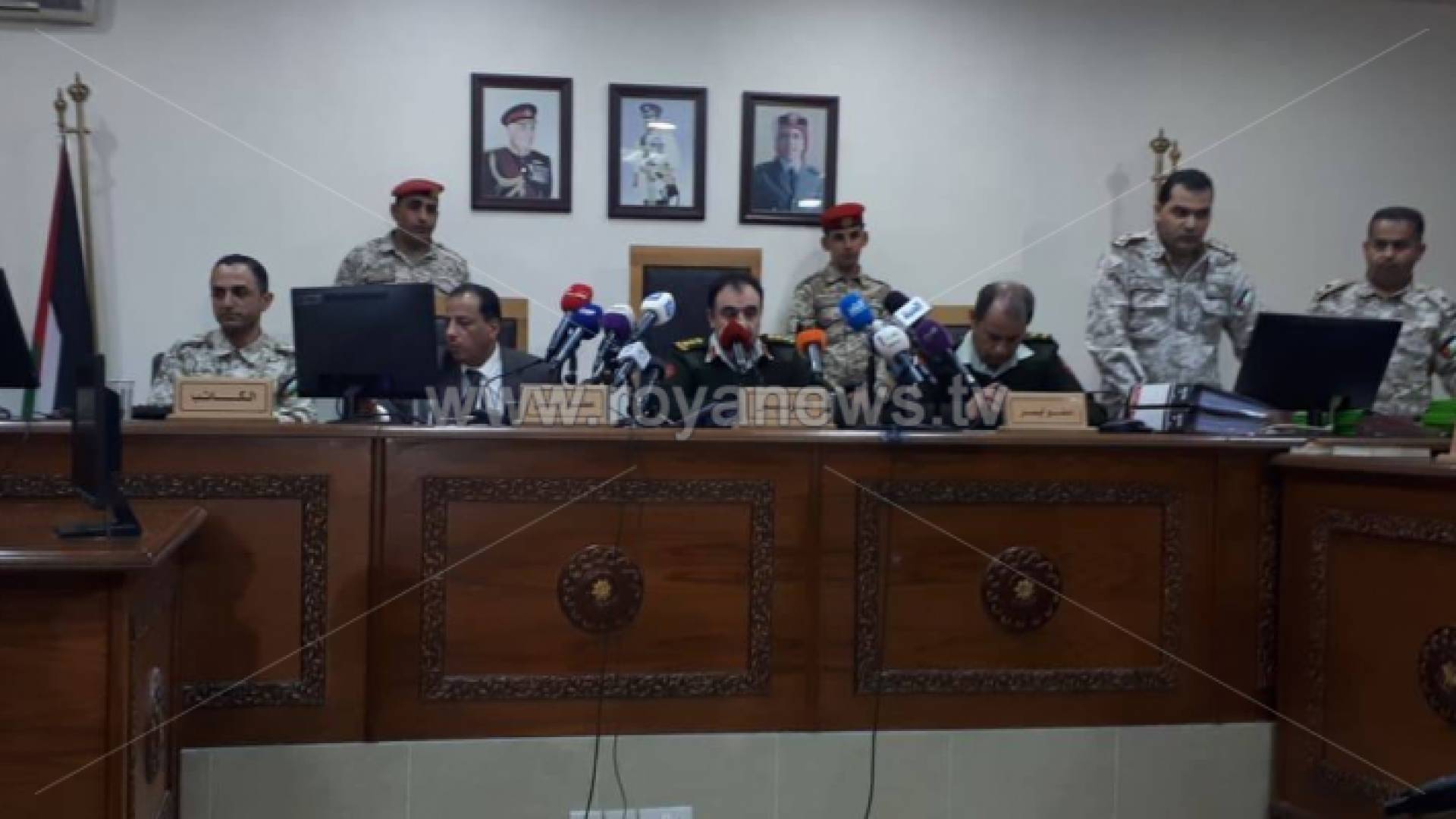 الصورة من الجلسة الأولى بقضية الدخان
