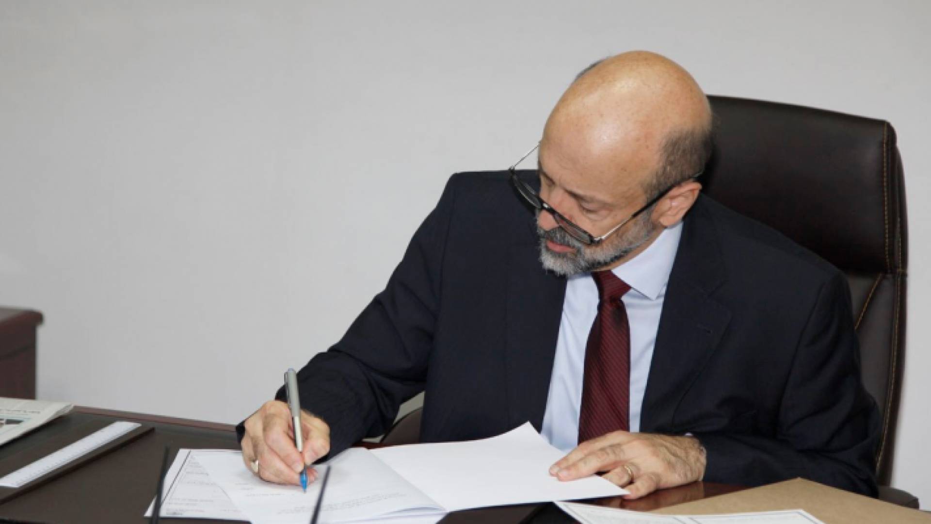 رئيس الوزراء الدكتور عمر الرزاز