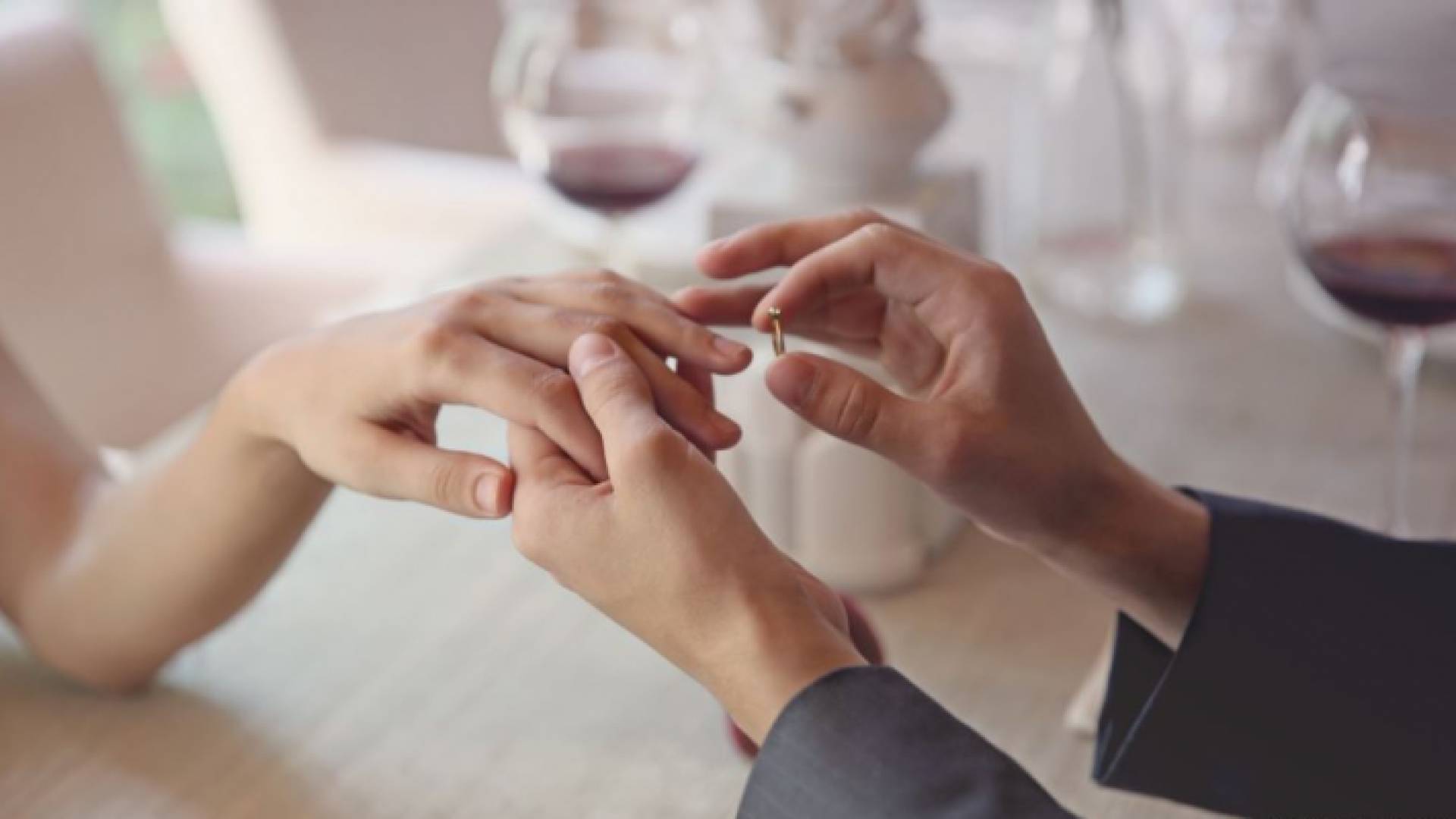 تعبيرية عن الزواج