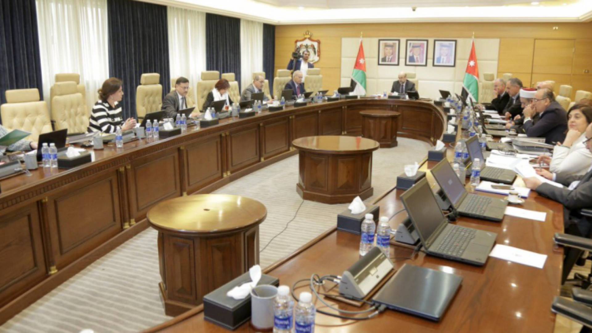 مجلس الوزراء