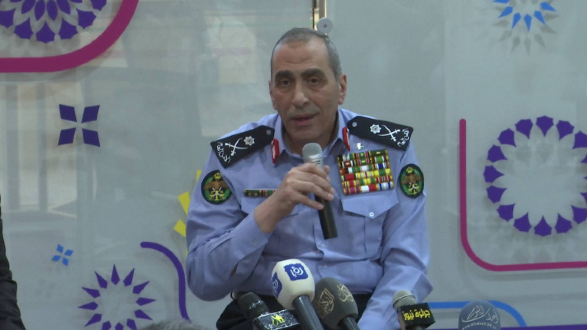 خلال الندوة