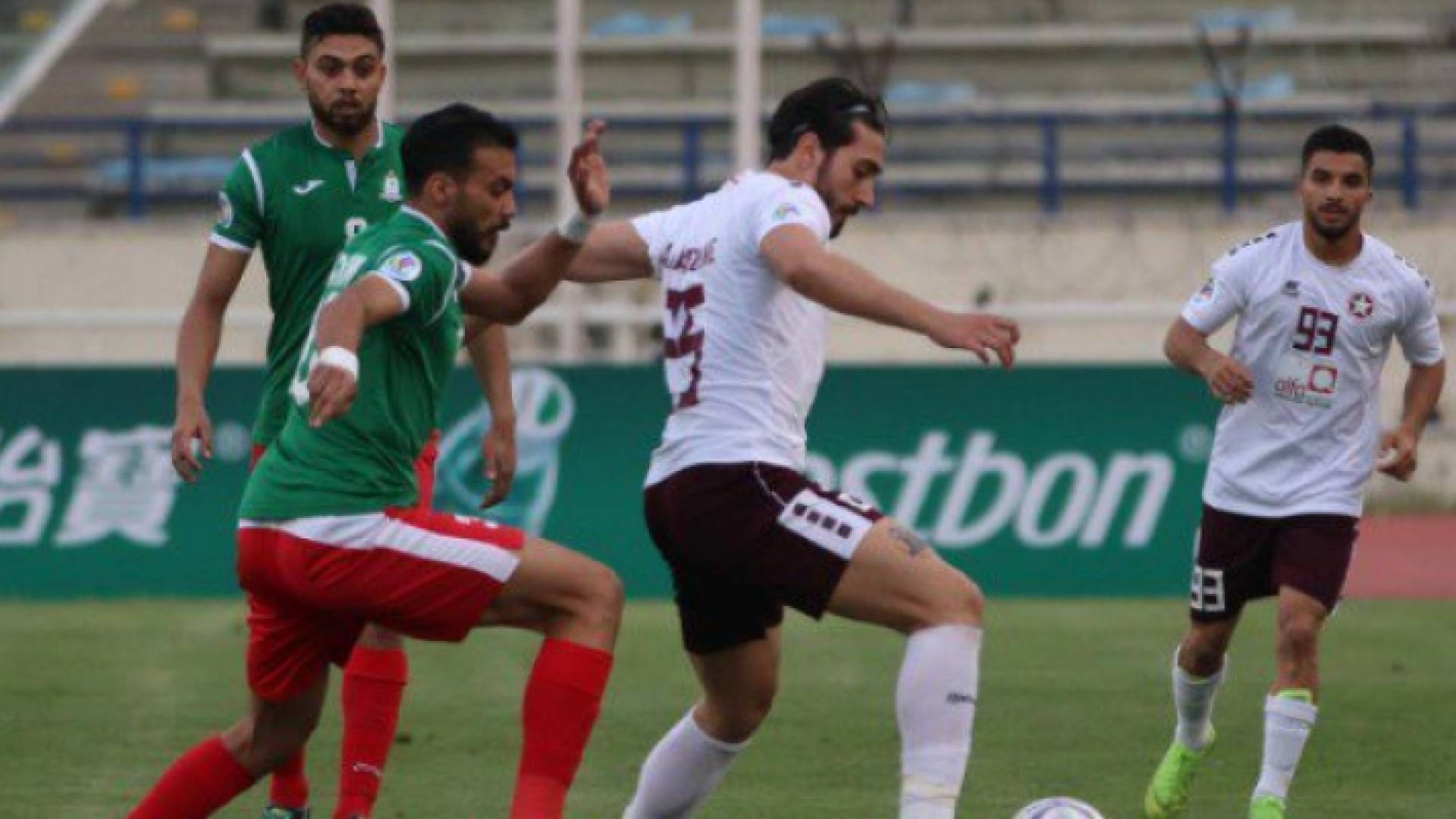 الوحدات يقهر النجمة بثنائية نظيفة في عقر داره