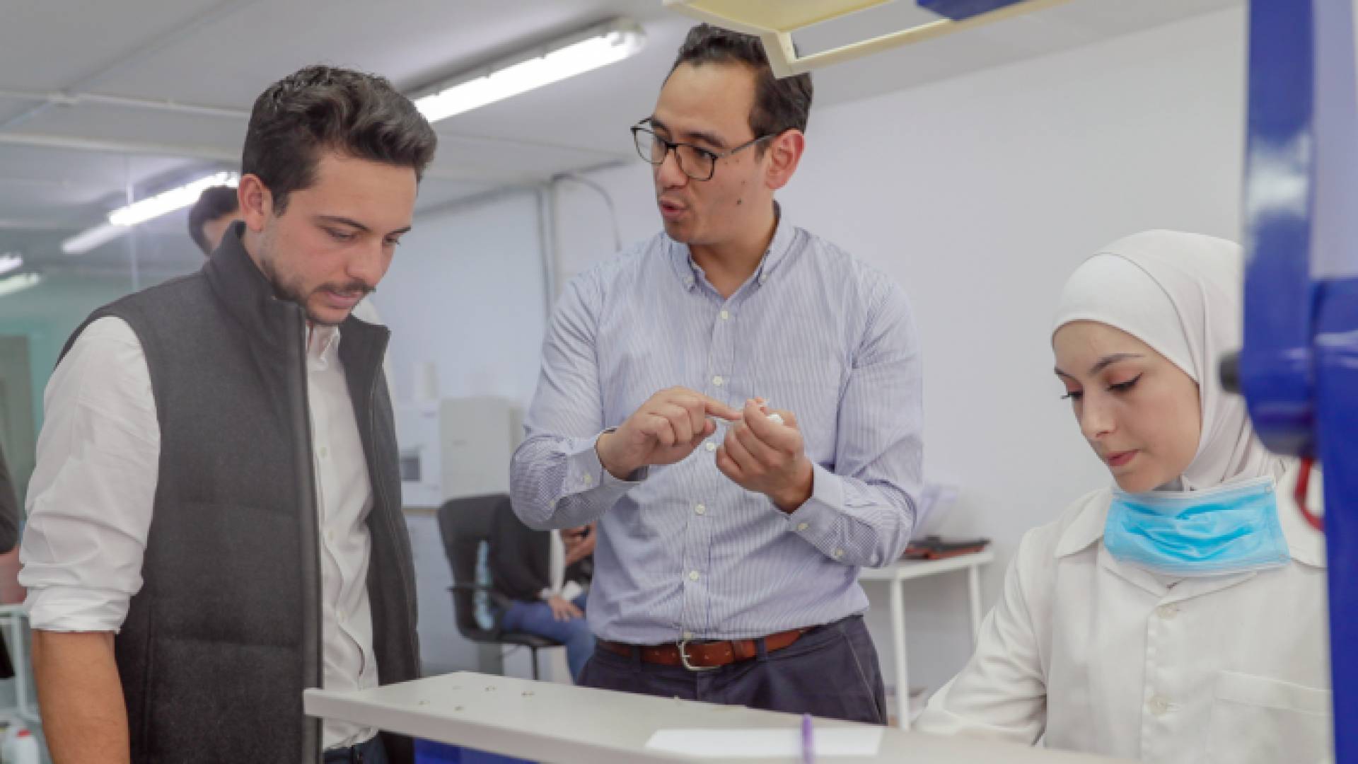 جانب من الزيارة