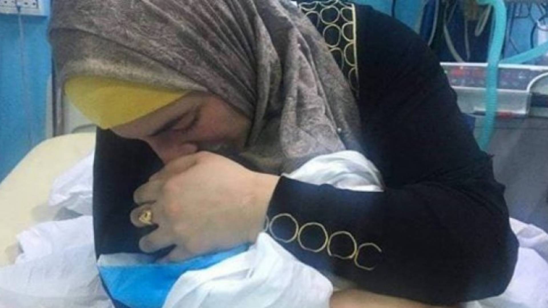 والدة الطفل كنان