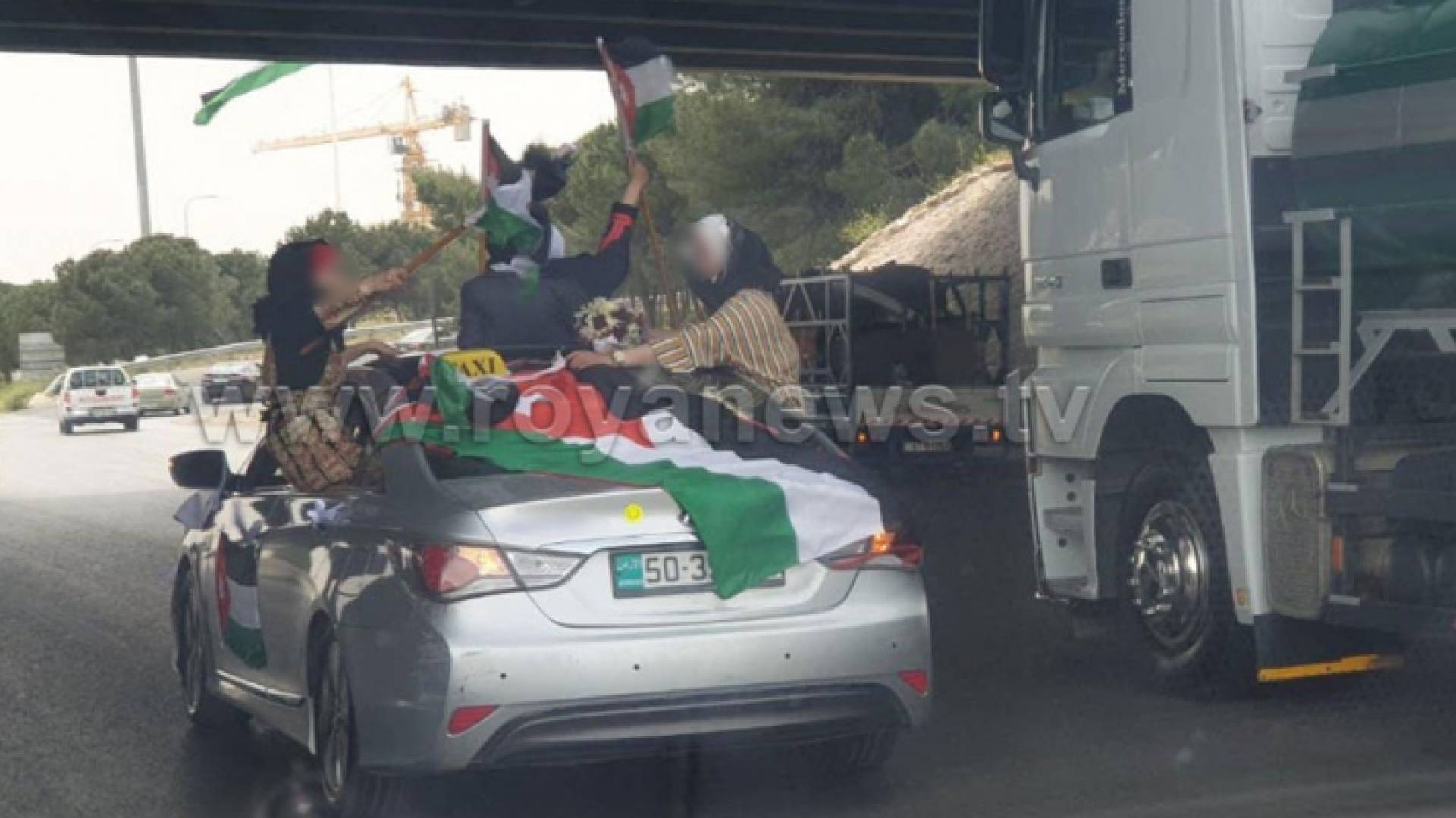 المخالفة يترتب عليها حجز المركبة وغرامة مالية