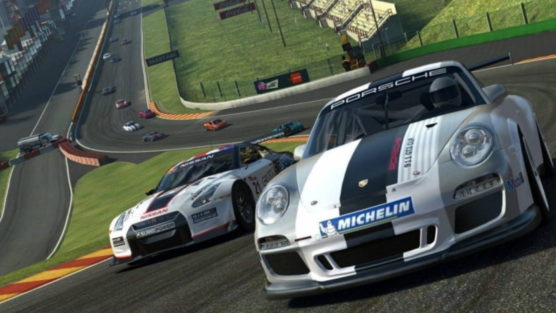 تم تنزيل لعبة Real Racing 3 أكثر من 100 مليون مرة