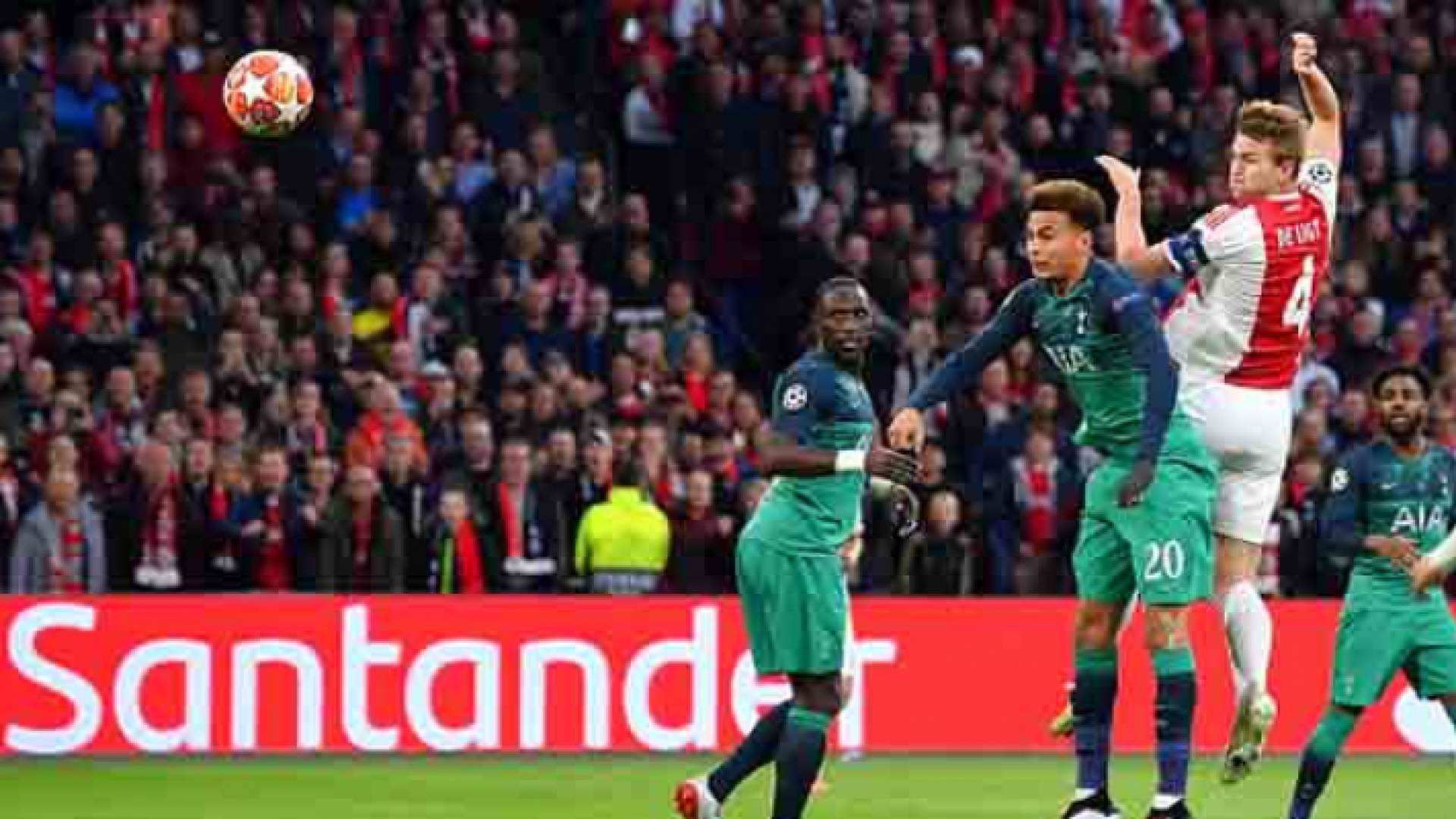 من المباراة