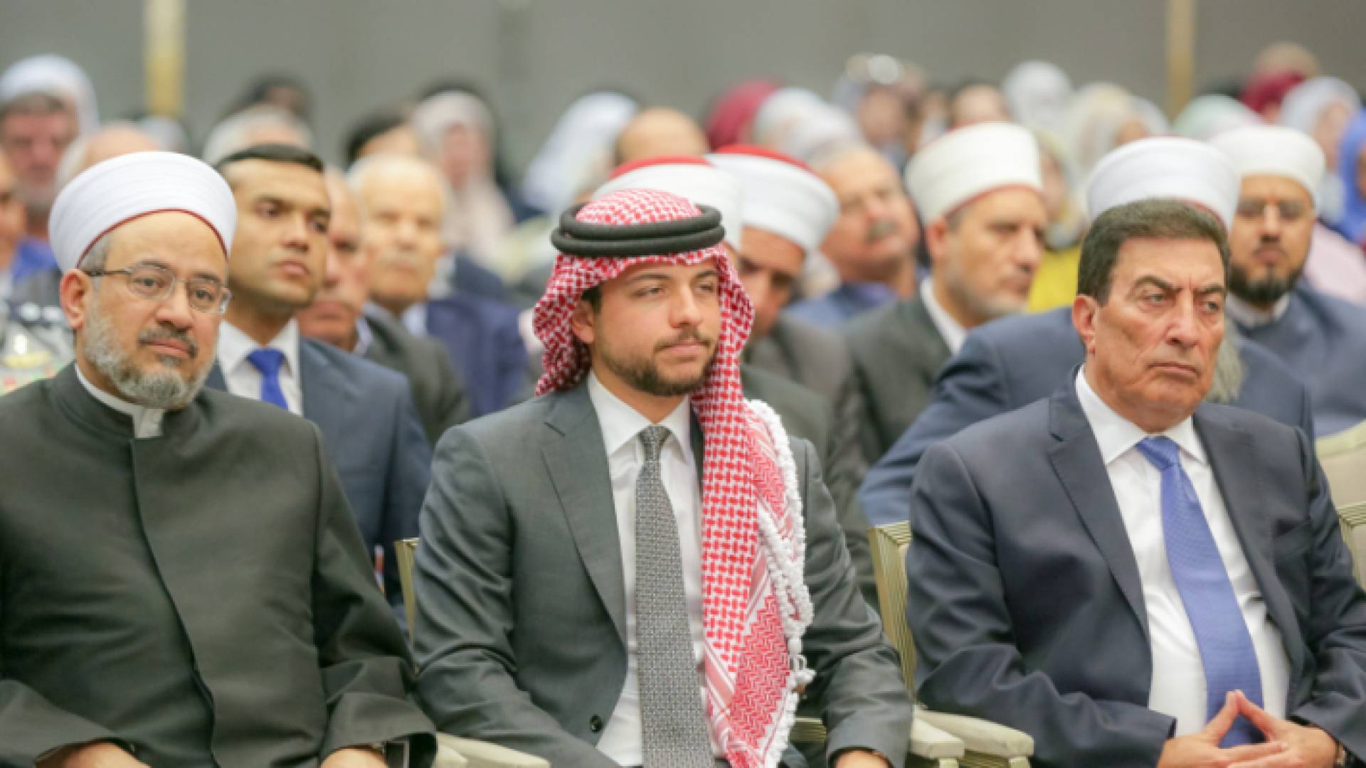 مندوبا عن الملك، ولي العهد، يرعى المجلس العلمي الهاشمي الحادي والتسعين