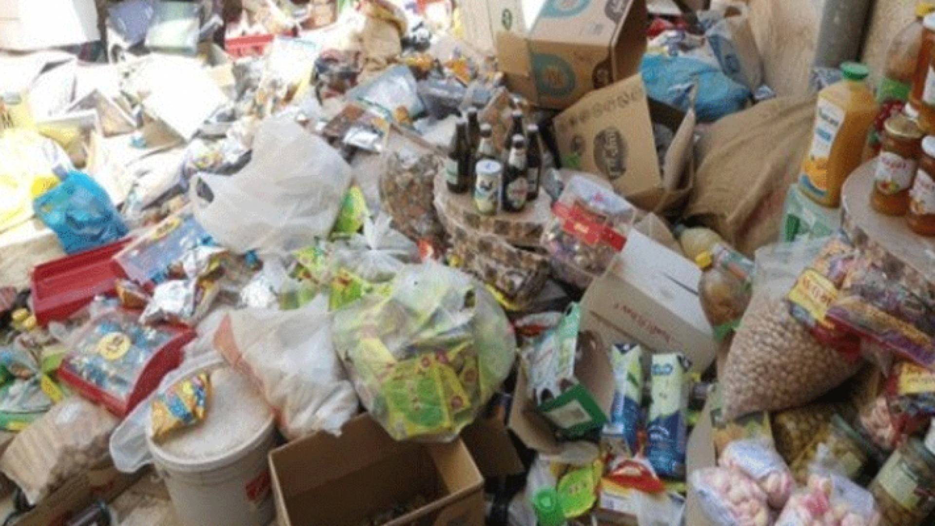 إتلاف مواد غذائية - ارشيفية