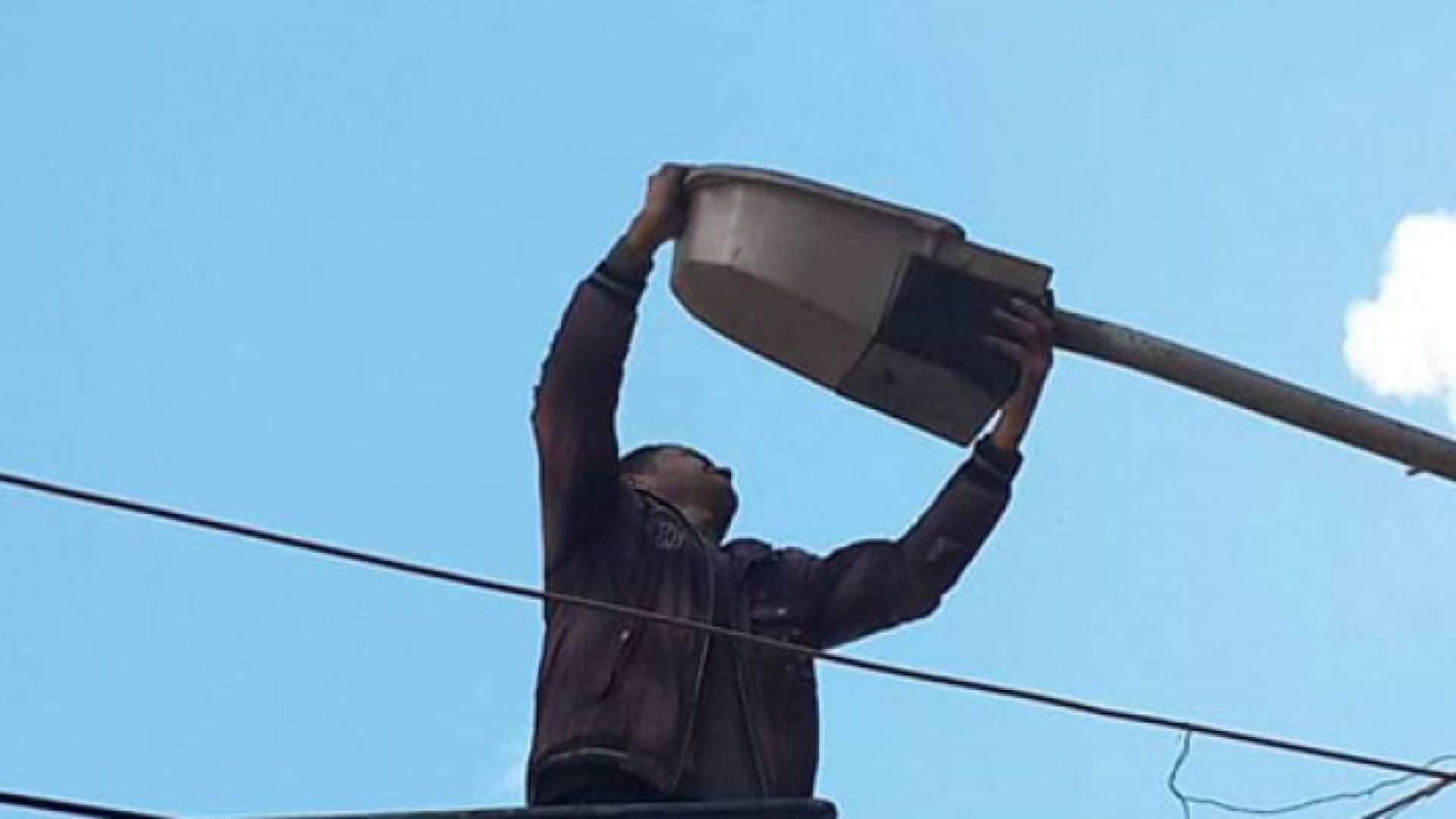 لمبات الشوارع