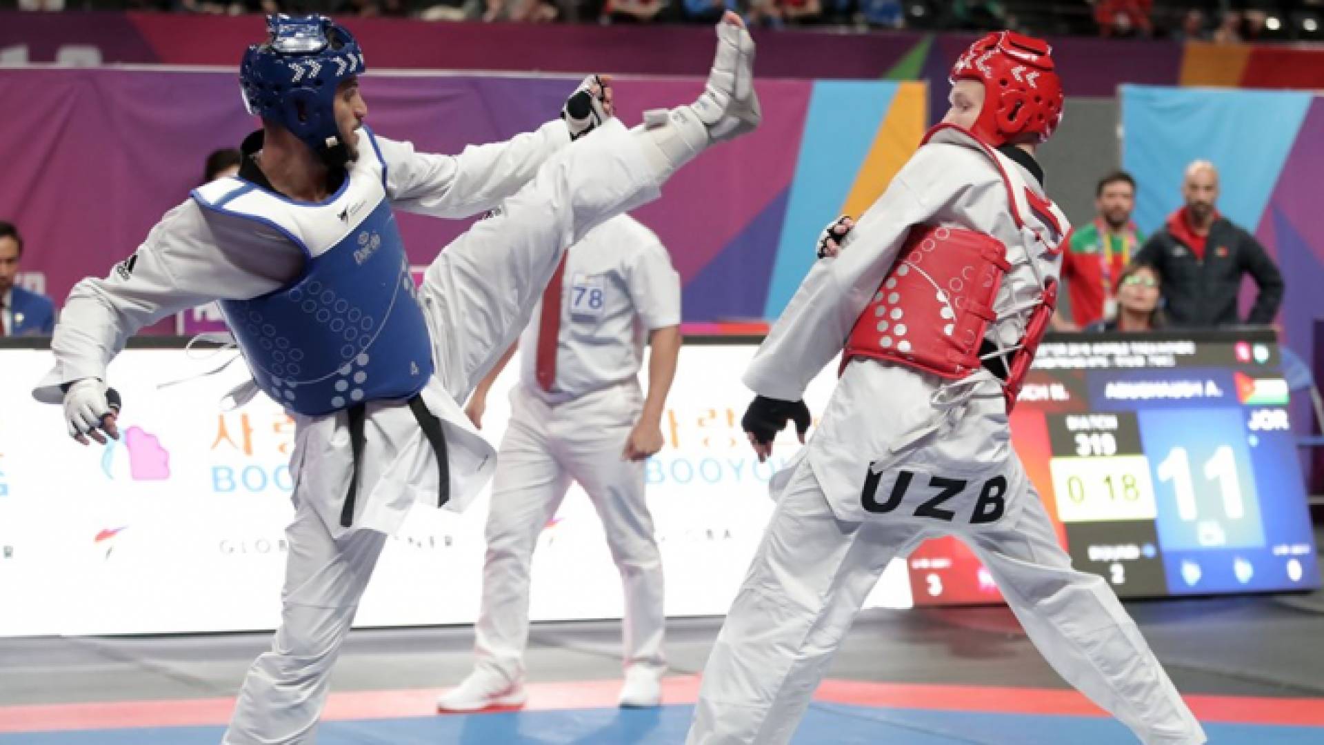 لاعب منتخبنا الوطني للتايكواندو، احمد ابو غوش