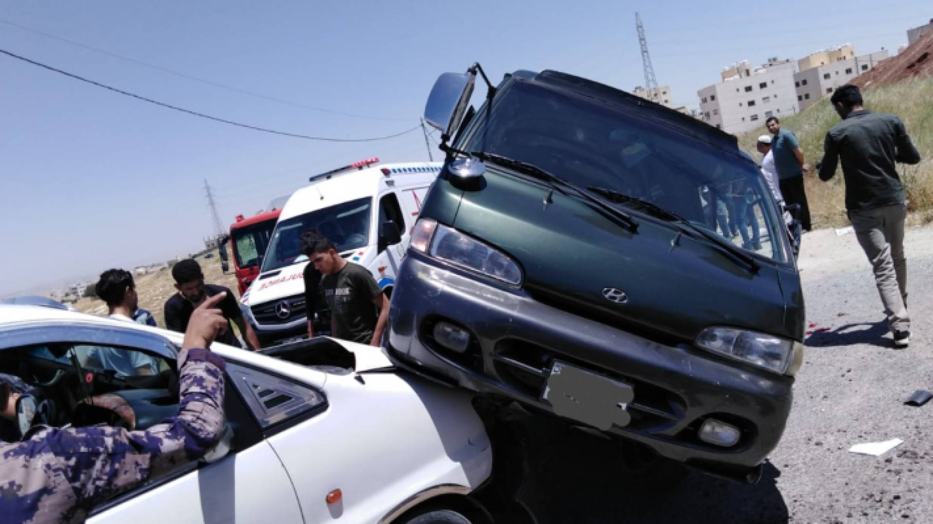 من موقع الحادث