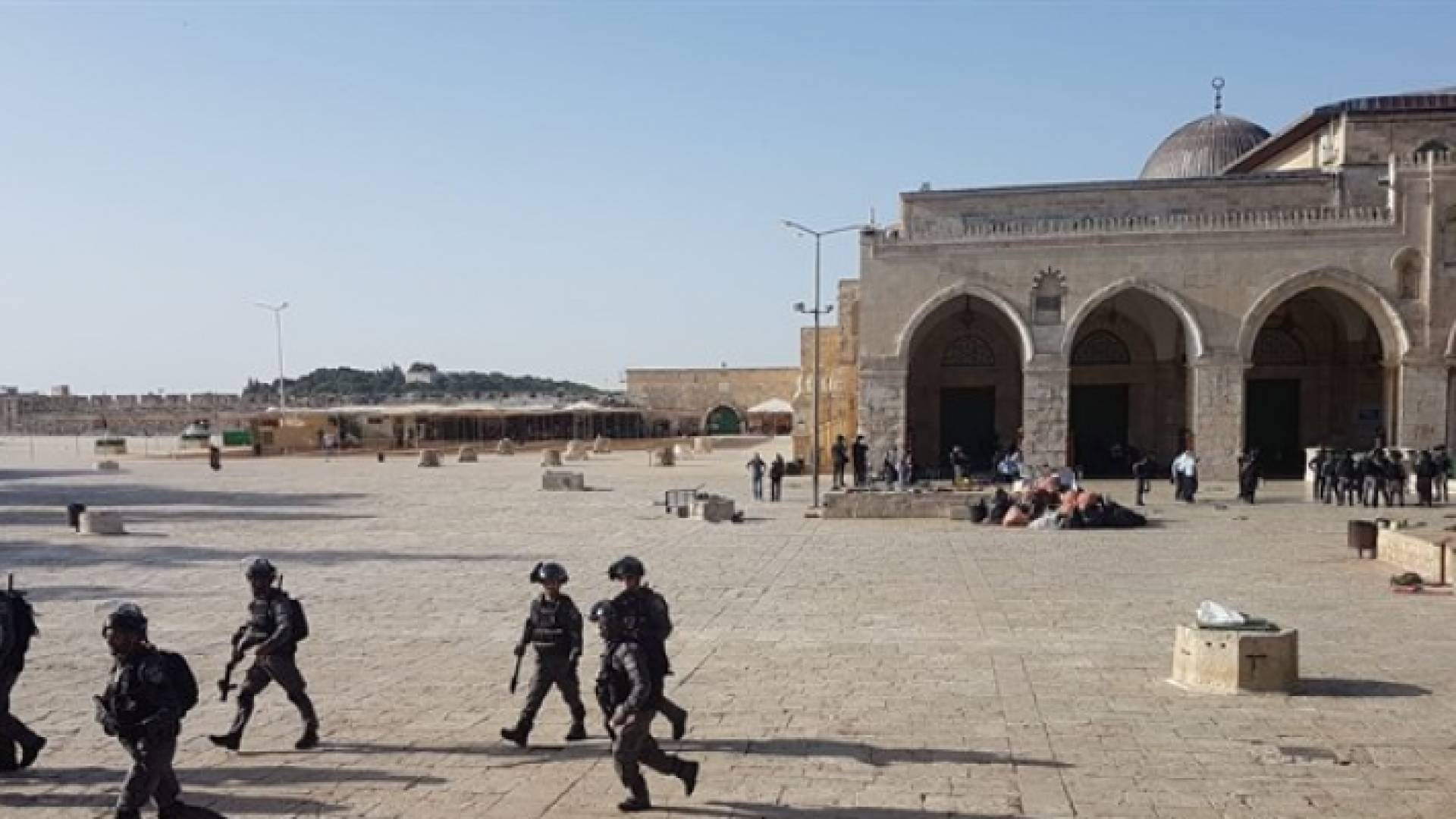 من الاقتحامات صباح اليوم الاحد