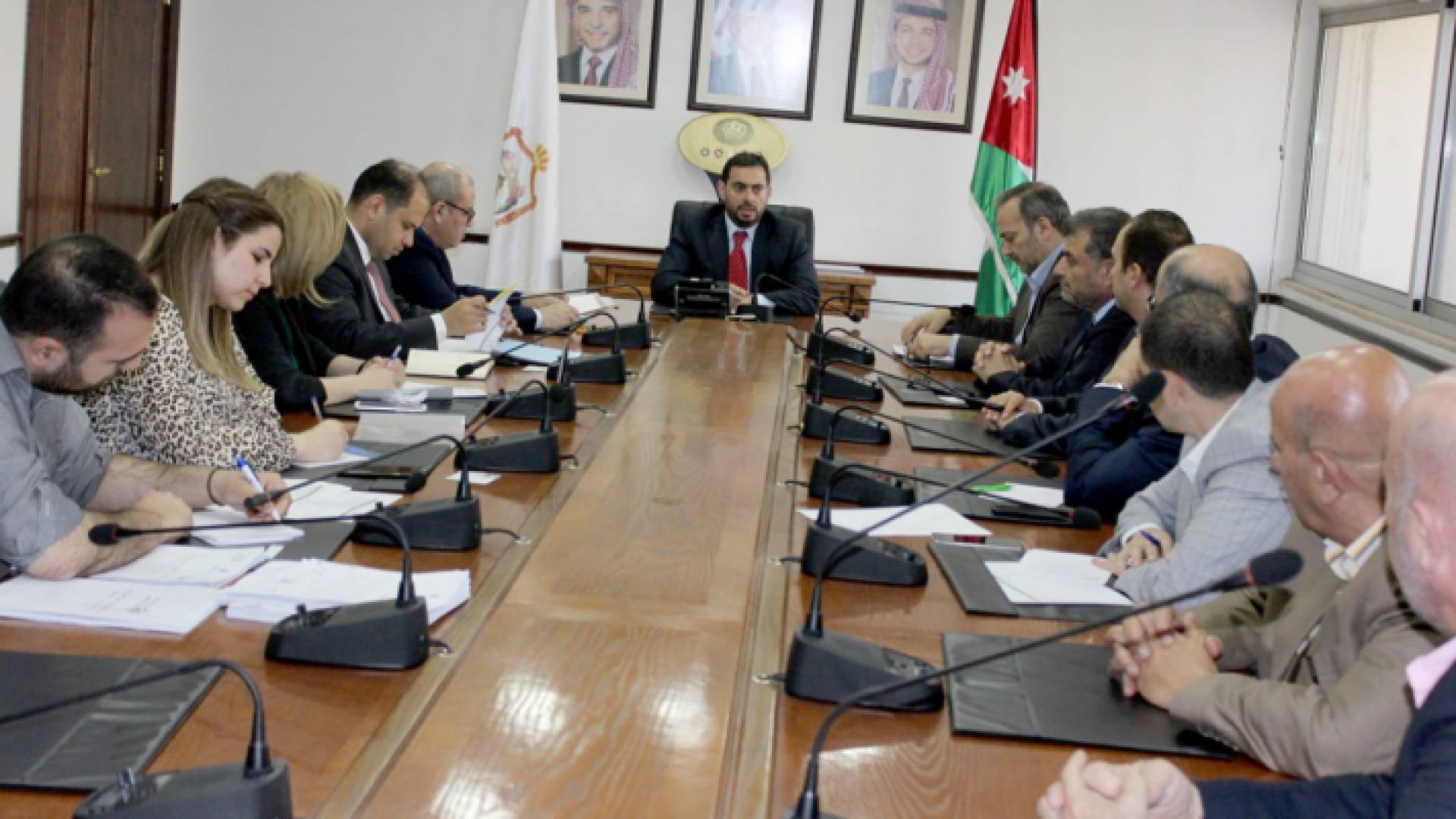 الحموري يدعو لتفعيل مبدأ المشاركة والحوار الفعال مع الفاعليات الاقتصادية