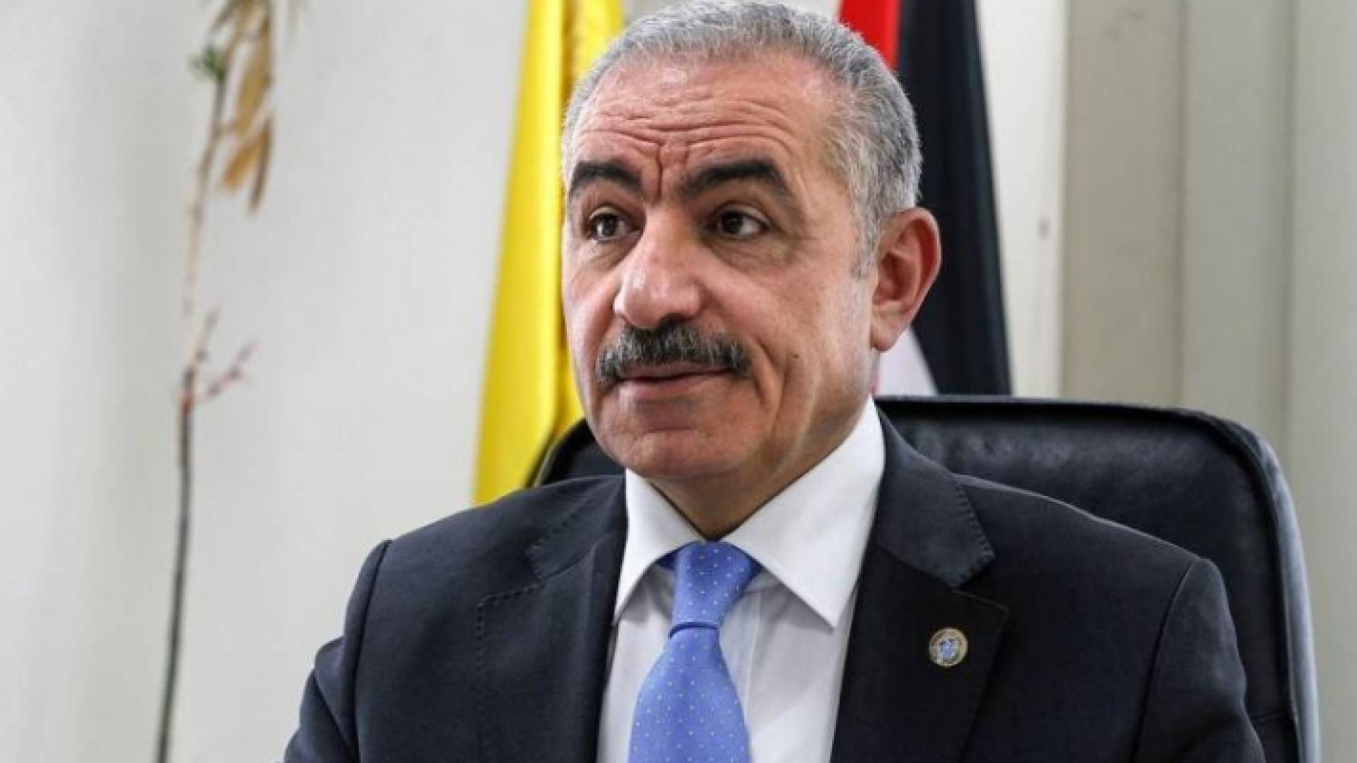 رئيس الوزراء الفلسطيني الجديد محمد اشتيه - ارشيفية