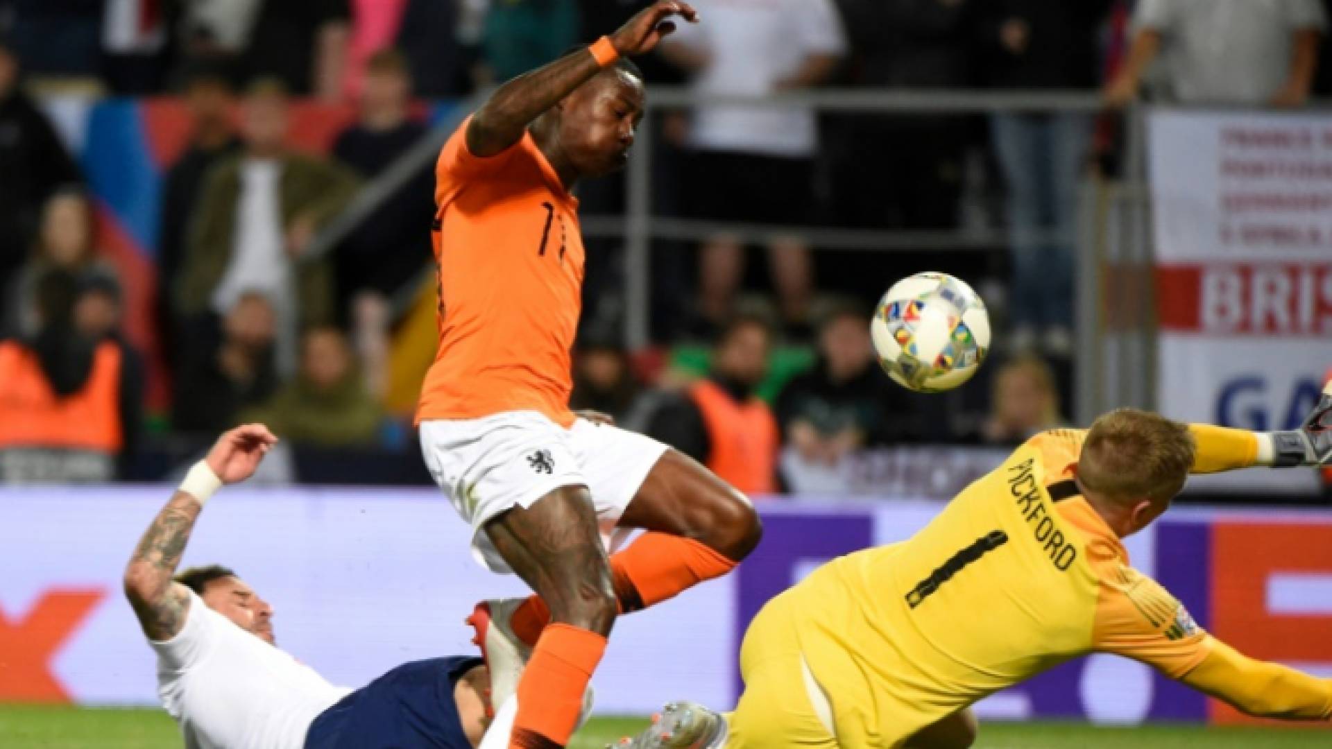 هولندا تسقط إنجلترا وتلاقي البرتغال بنهائي أوروبا