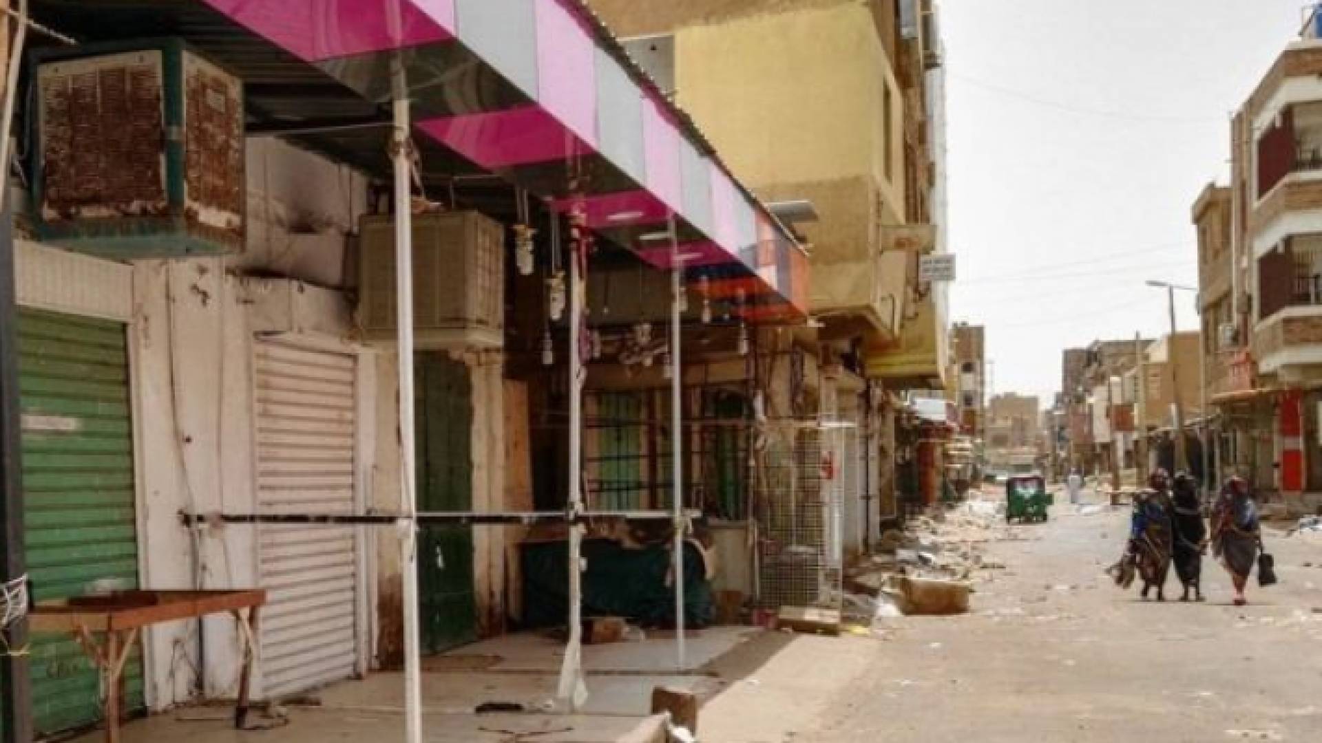المتاجر لا تزال مغلقة في الخرطوم في اليوم الثالث للعصيان المدني