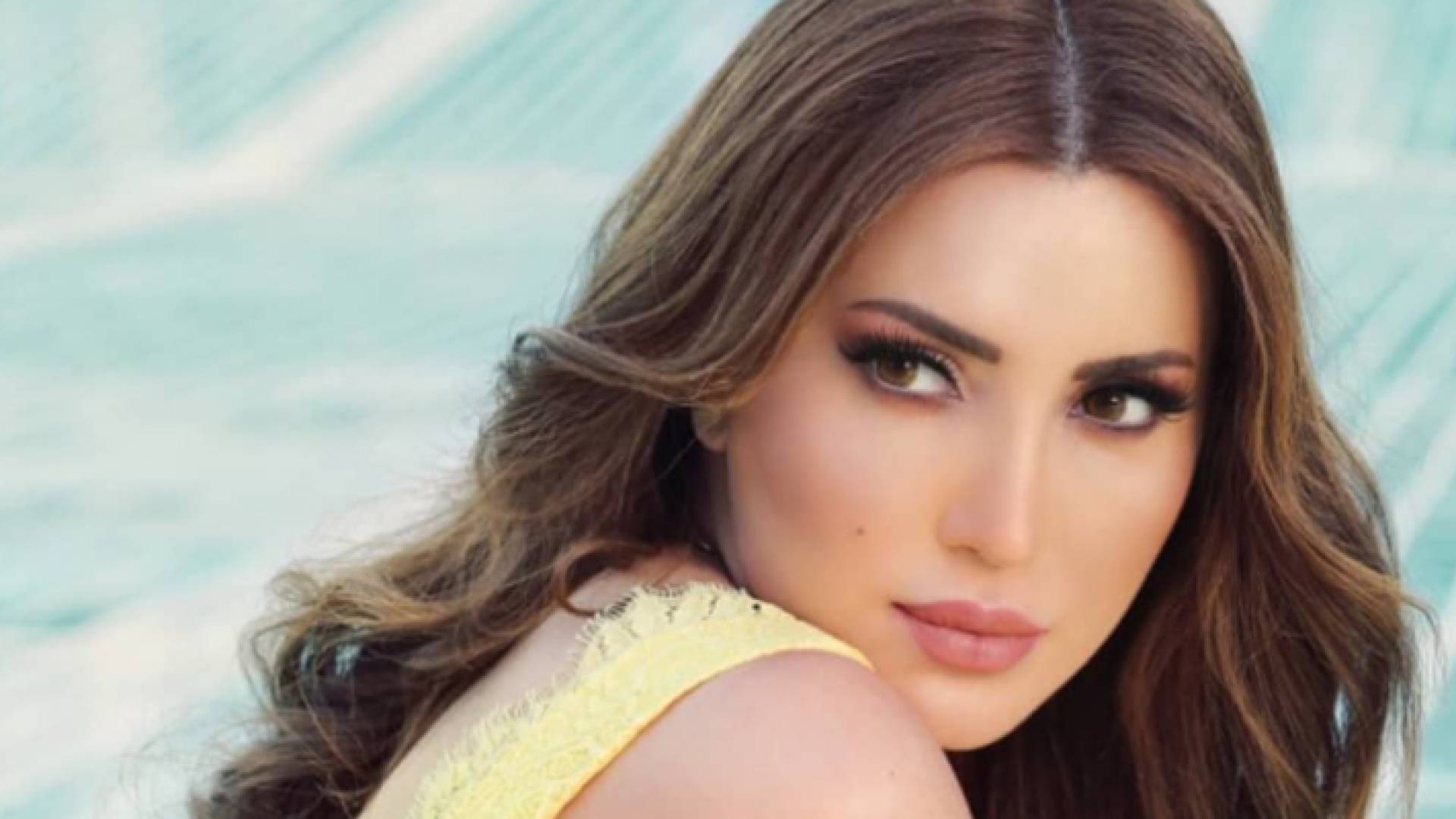 الفنانة نسرين طافش