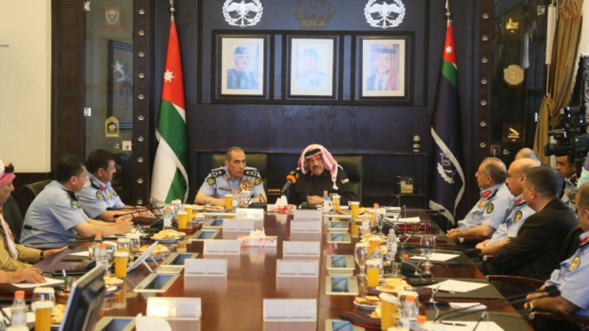 جانب من اللقاء