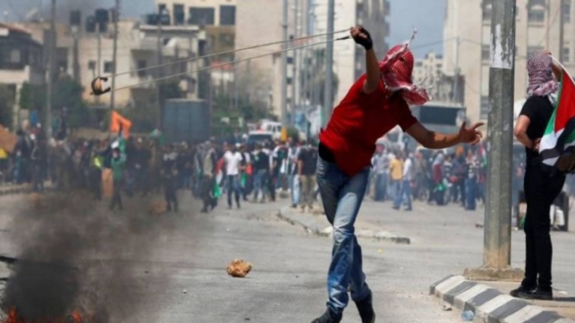 قال الموقع ان ثمة رموزا وطنية مثل القدس لا يتنازل عنها الفلسطينيون
