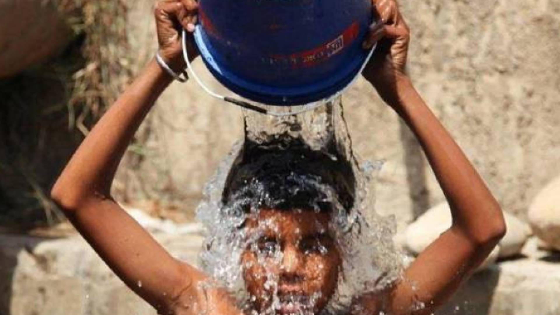 نبهت إلى عدم تحميل الاباريز الكهربائية أكثر من طاقتها