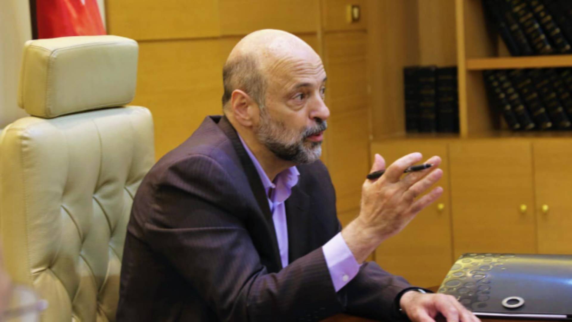 رئيس الوزراء الدكتور عمر الرزاز