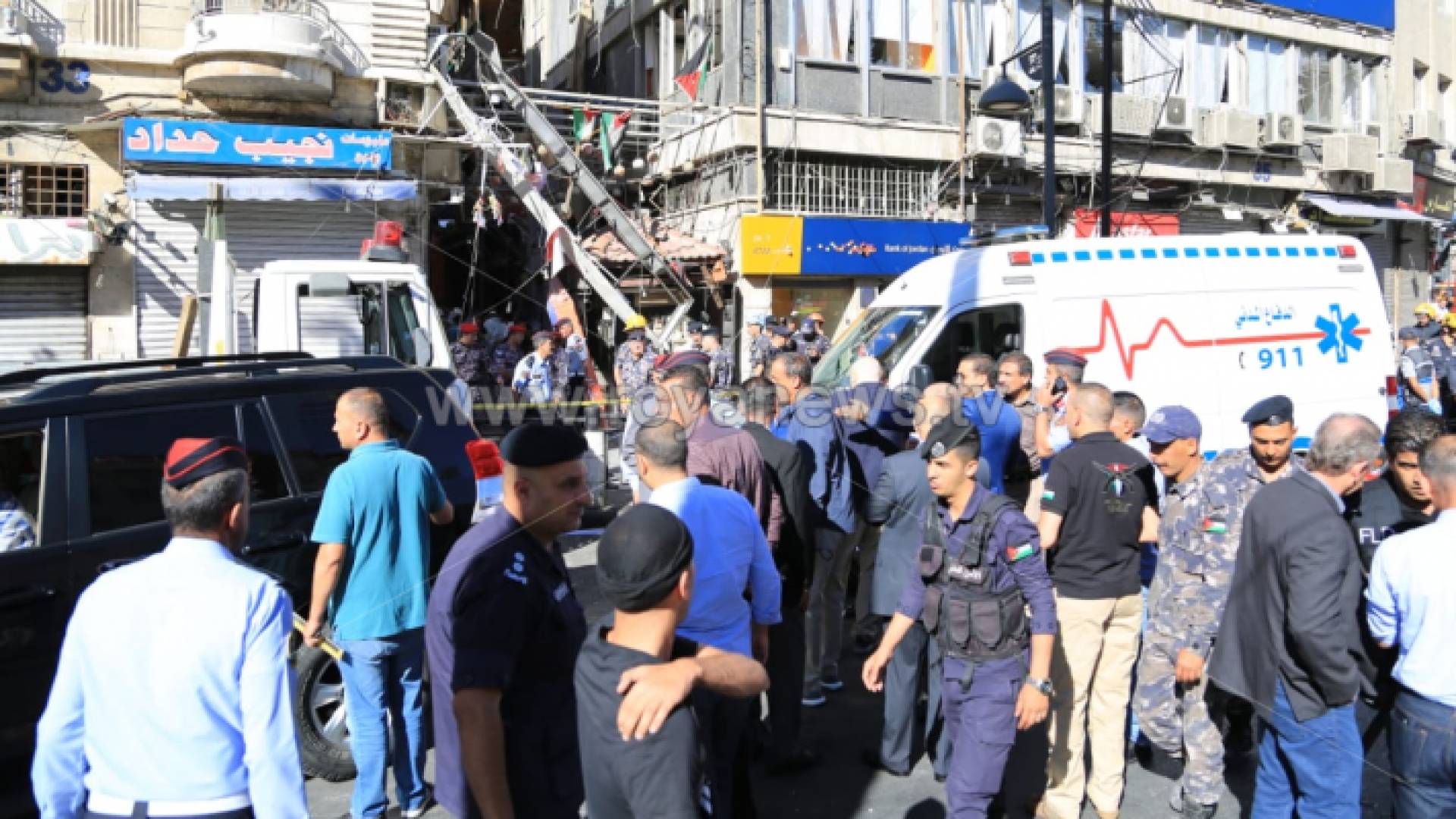 الصورة من المكان