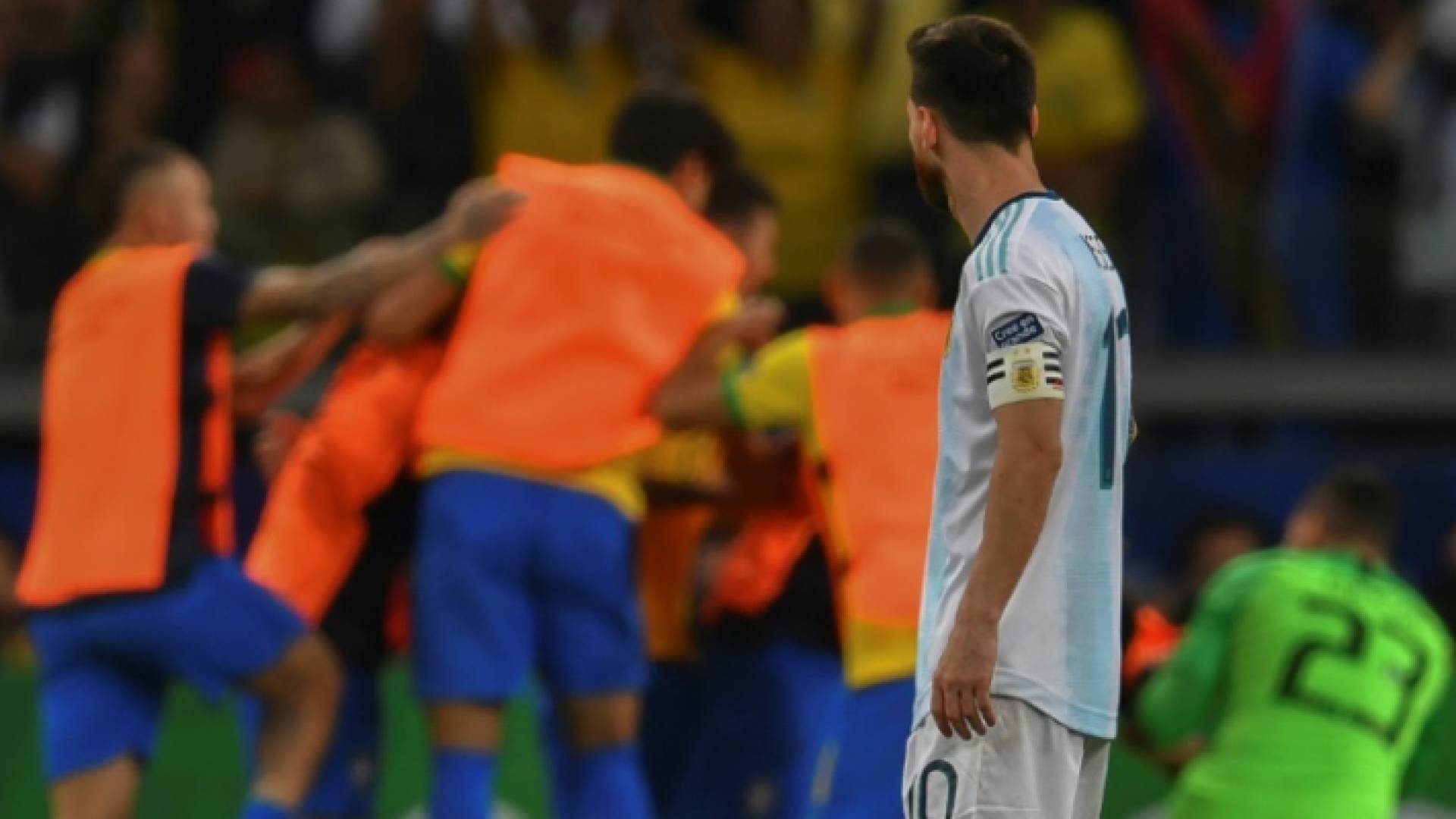الأرجنتين تتقدم باعتراض على التحكيم في مباراة نصف النهائي