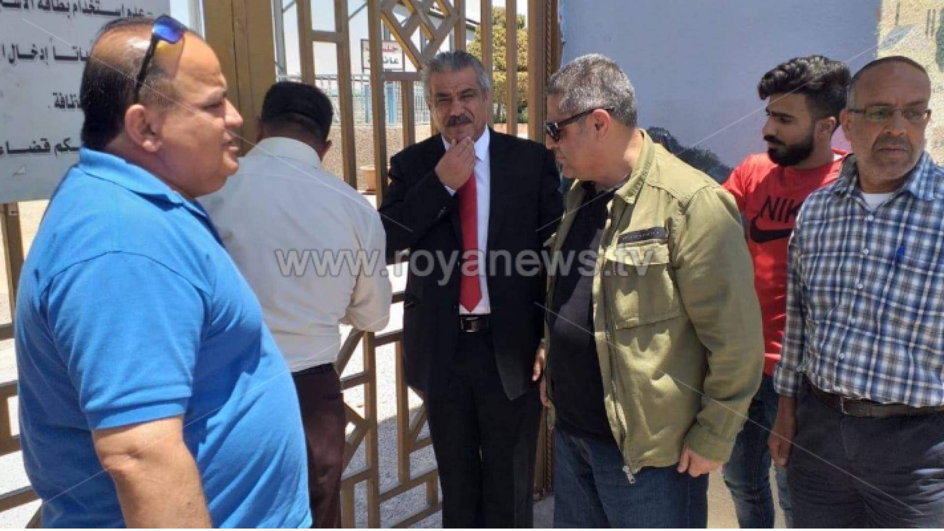 بلدية الزرقاء تعيد فتح حديقة المهندسين وتبقي مسبحها مغلق