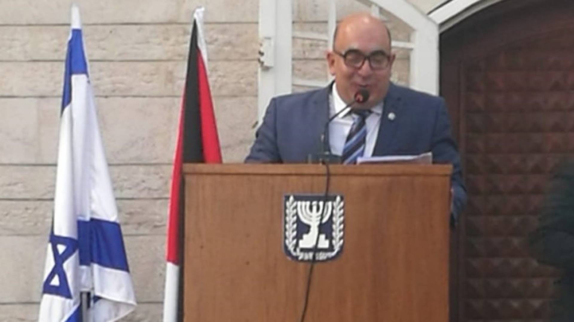 سفير الاحتلال أمير فايسبرود - صورة من الحفل