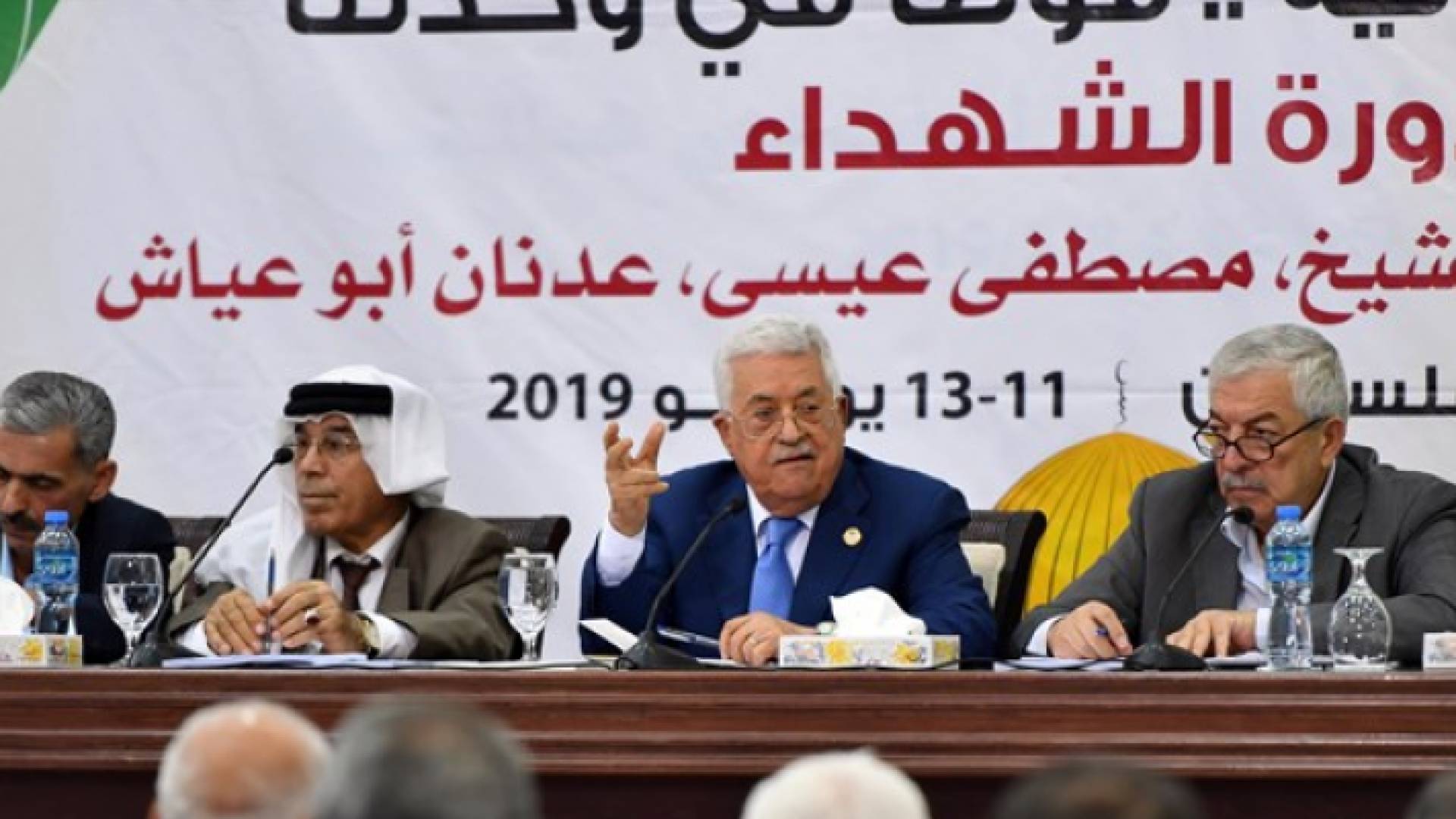 صورة من اجتماعات المجلس الاستشاري لحركة "فتح"