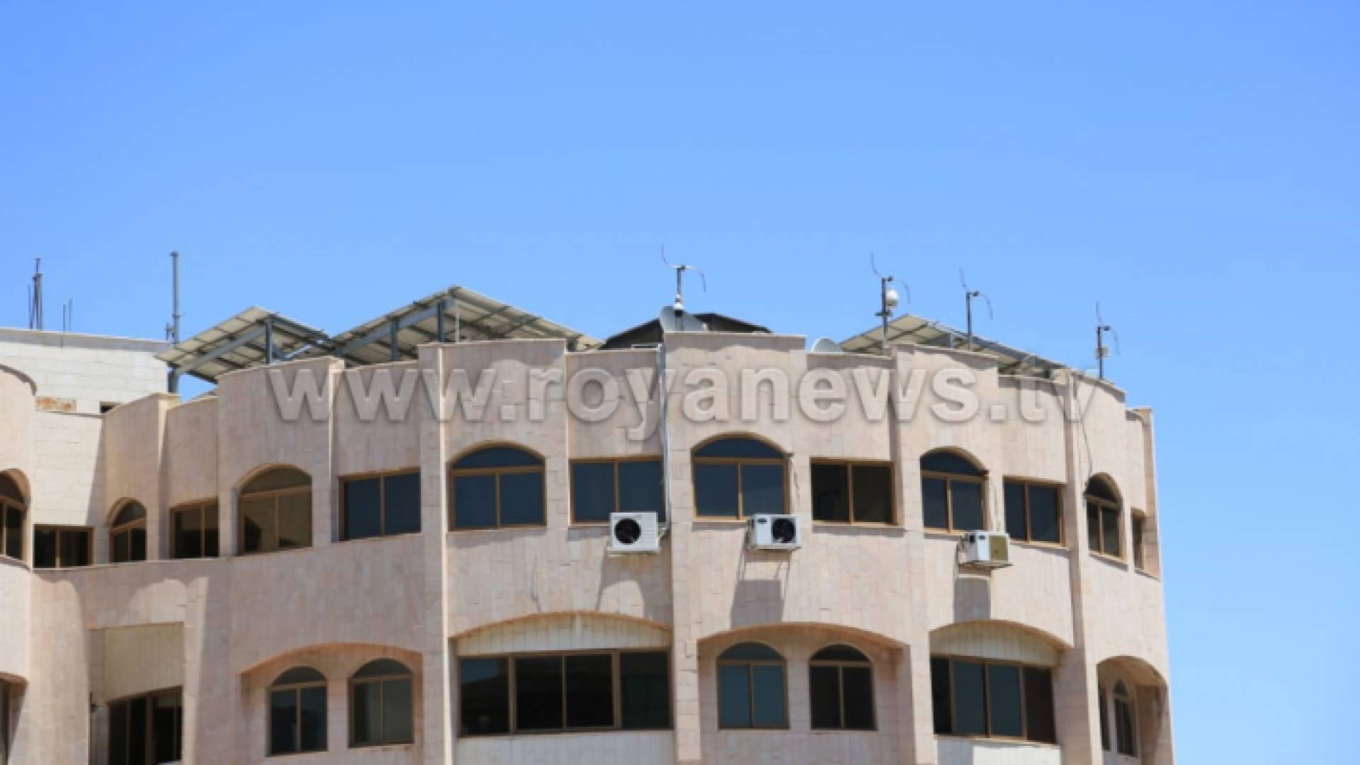 الكاميرات تم تركيبها حديثا