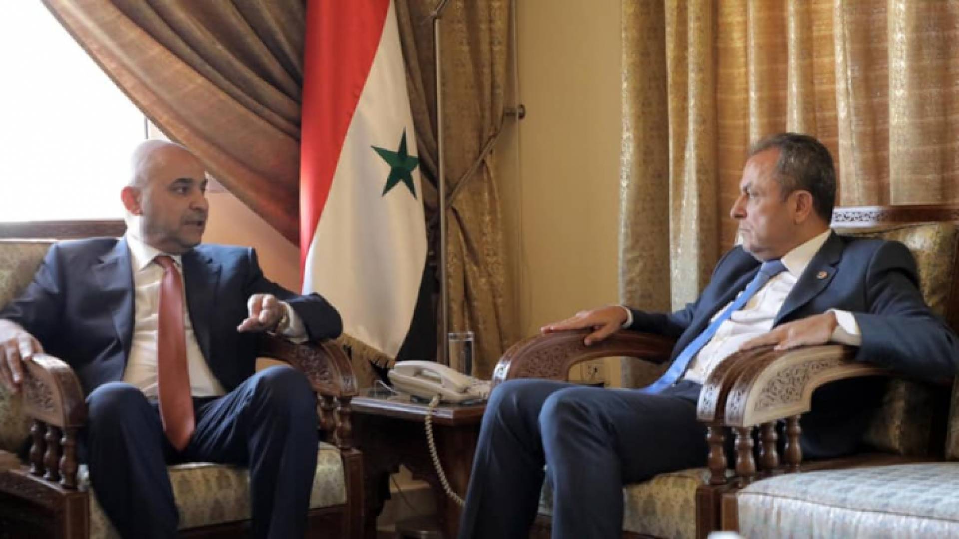 جانب من اللقاء