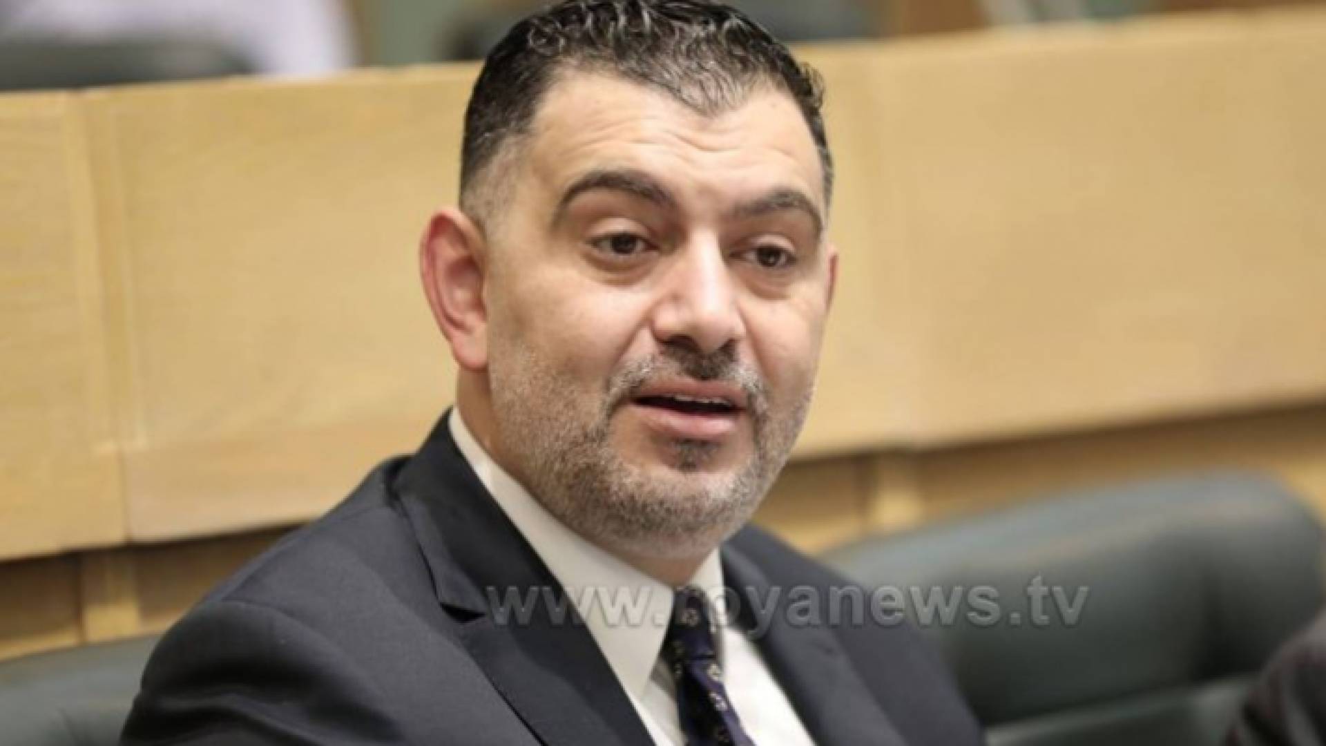 وزير العمل نضال البطاينة