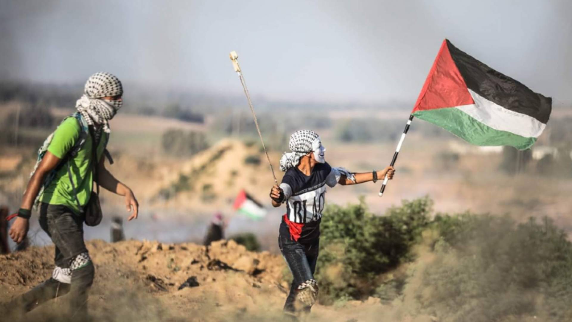 صورة من المواجهات مع الاحتلال